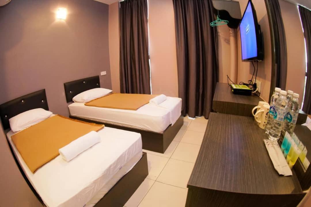 Superior Twin Room - Photo 2