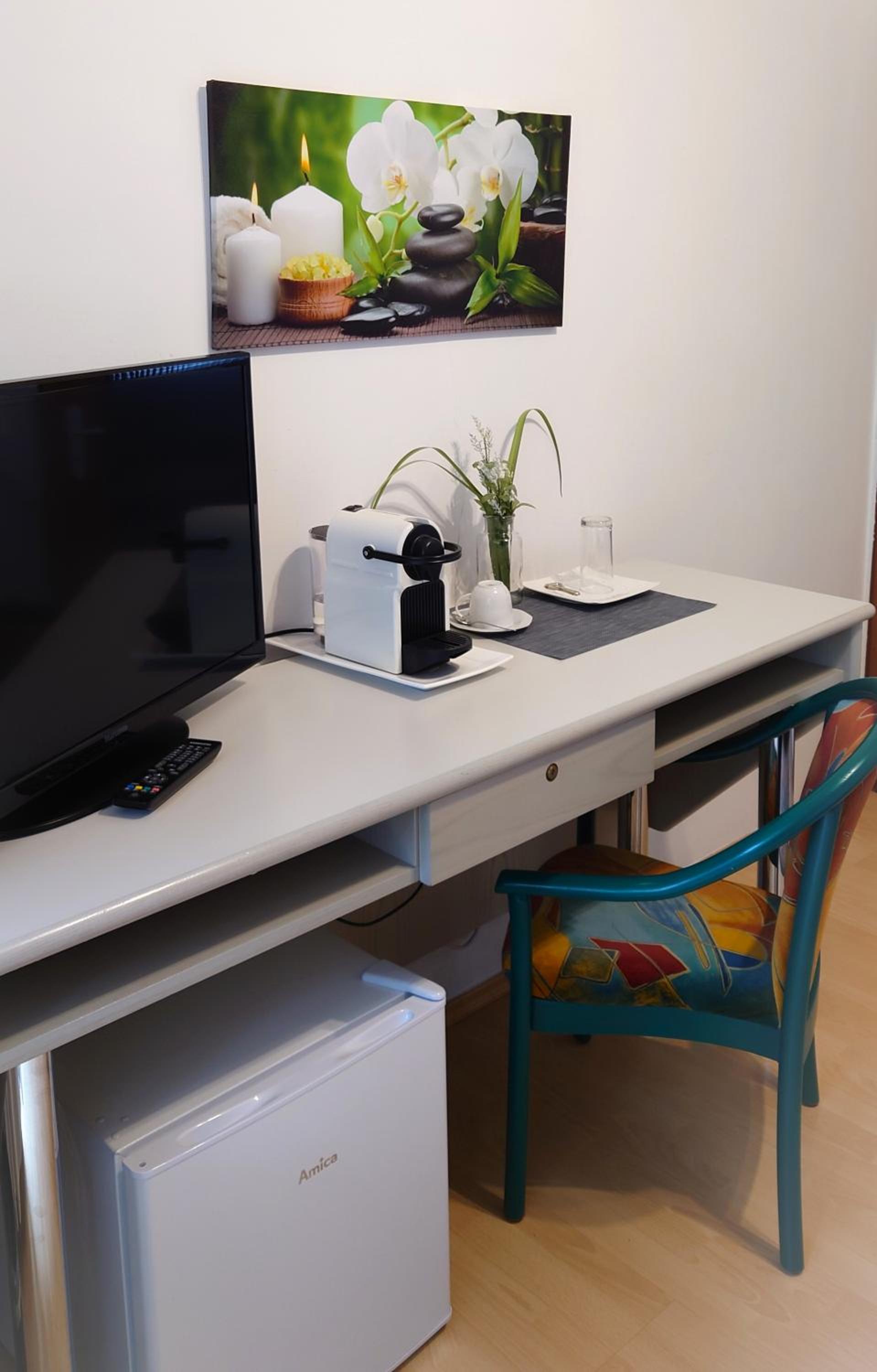 Single Room with Balcony photo 1