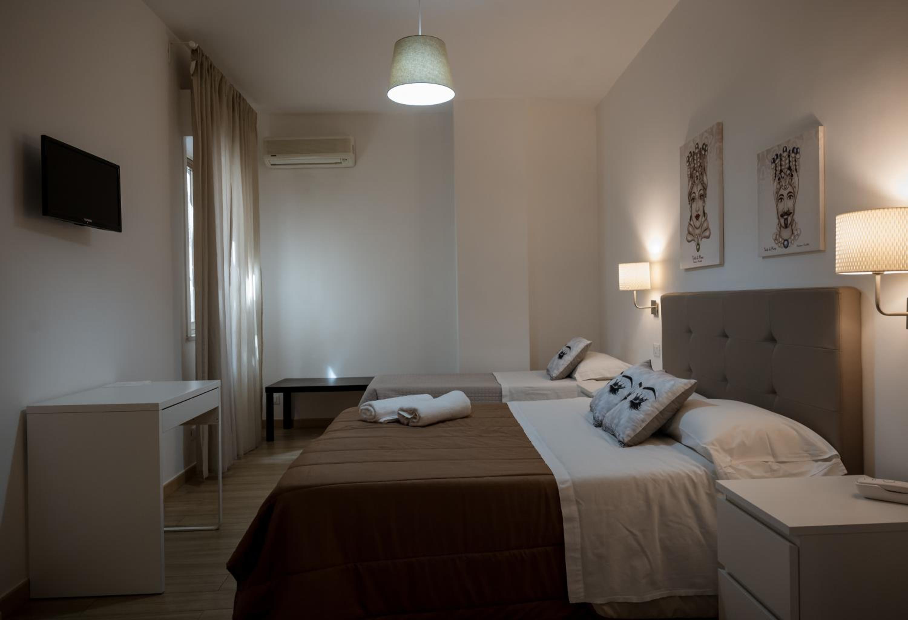 Standard Triple Room photo 2