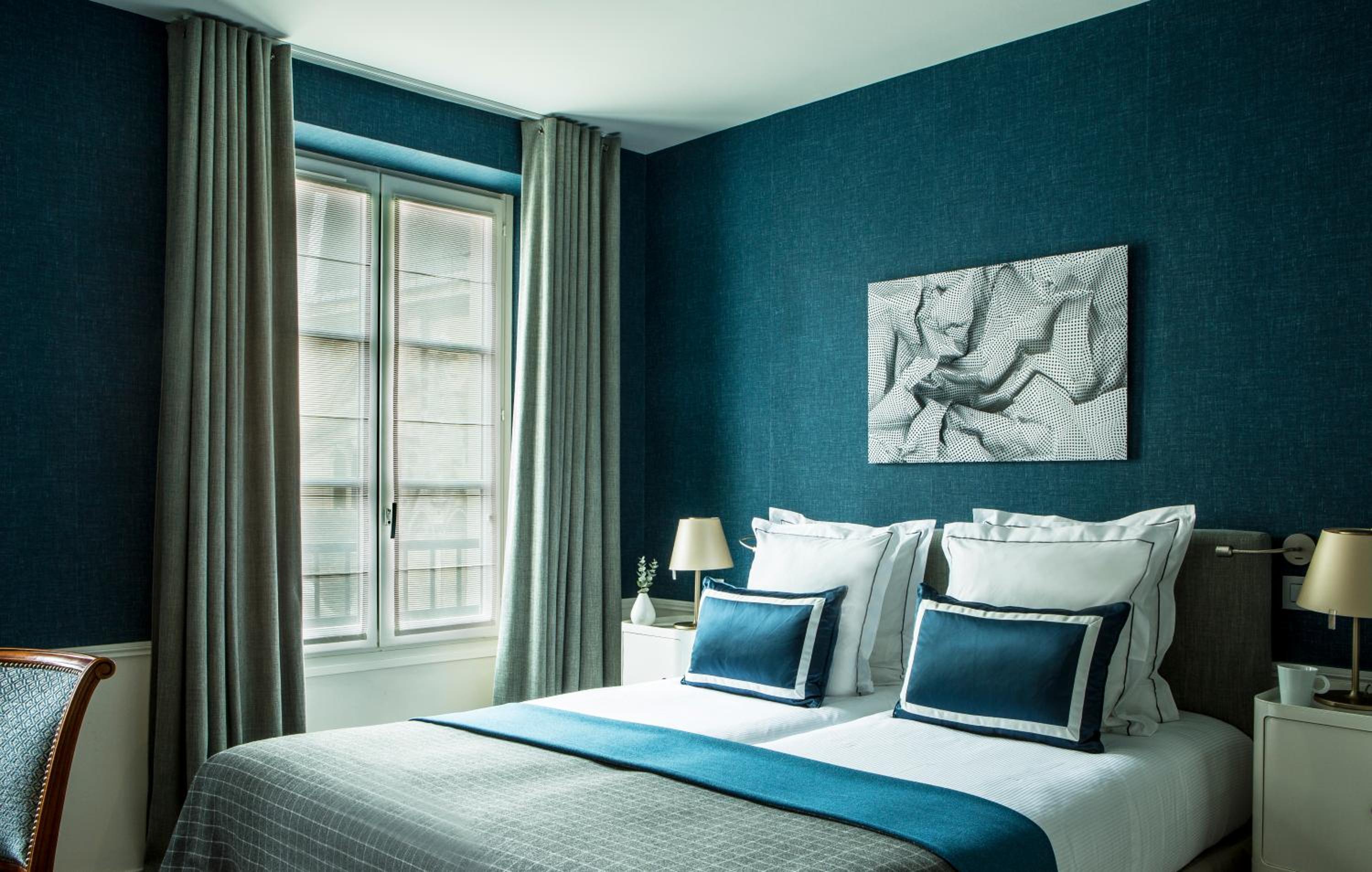 Superior Double or Twin Room with Louver View photo 1