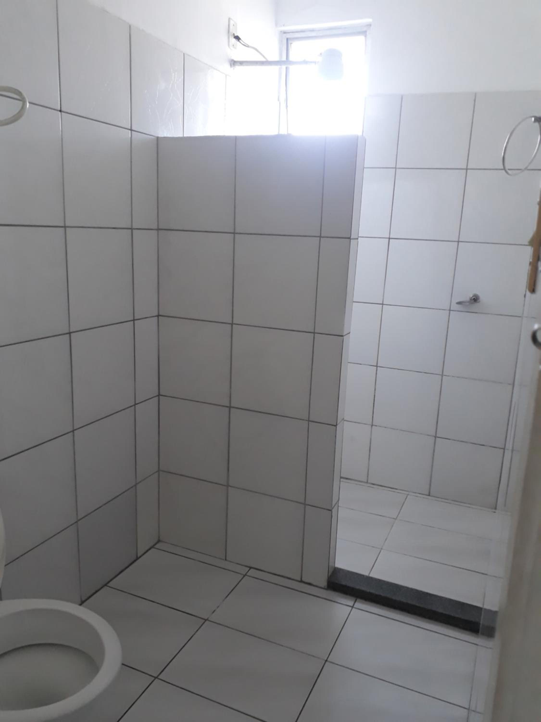 Single Room with Shared Shower and Toilet