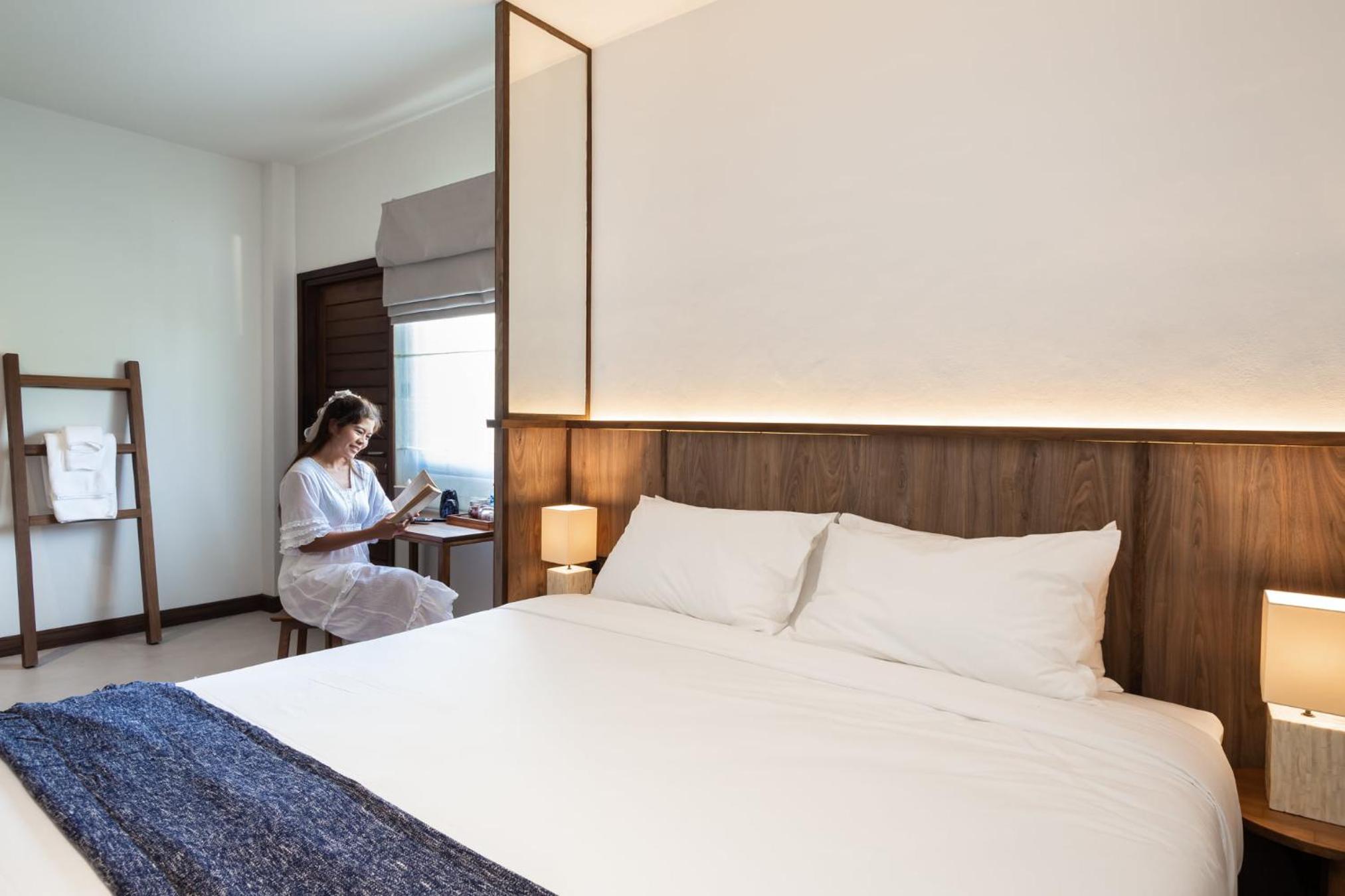 King Room with Garden View - Photo 4