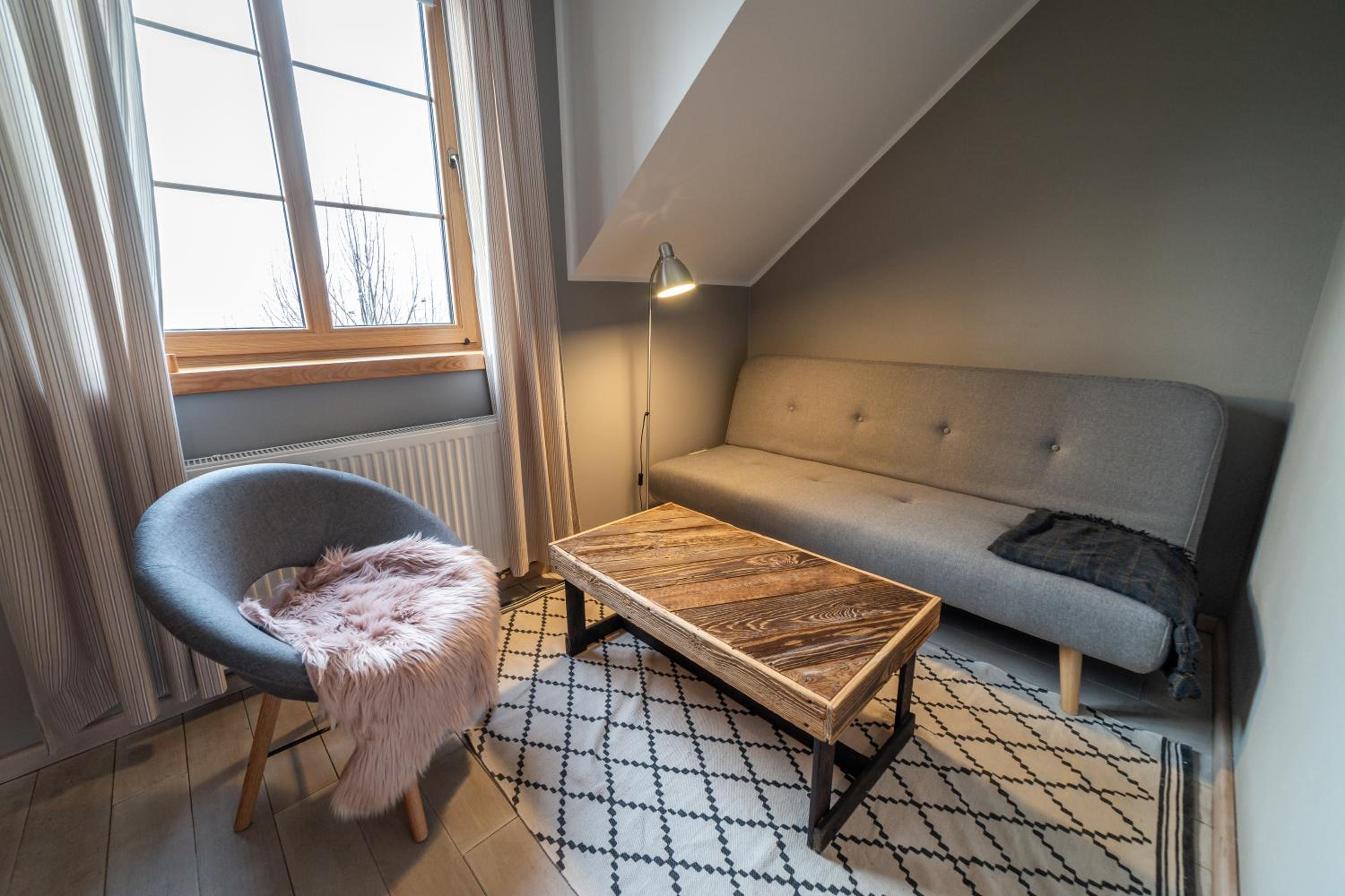 Apartment photo 2