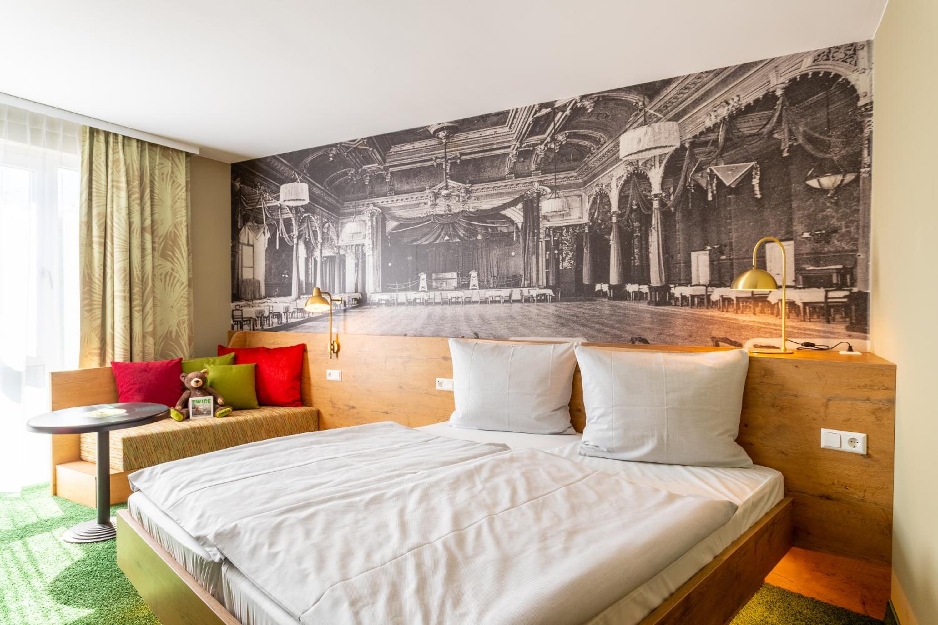 Doppelzimmer „COMFY“ mit Kingsize-Bett - Photo 1