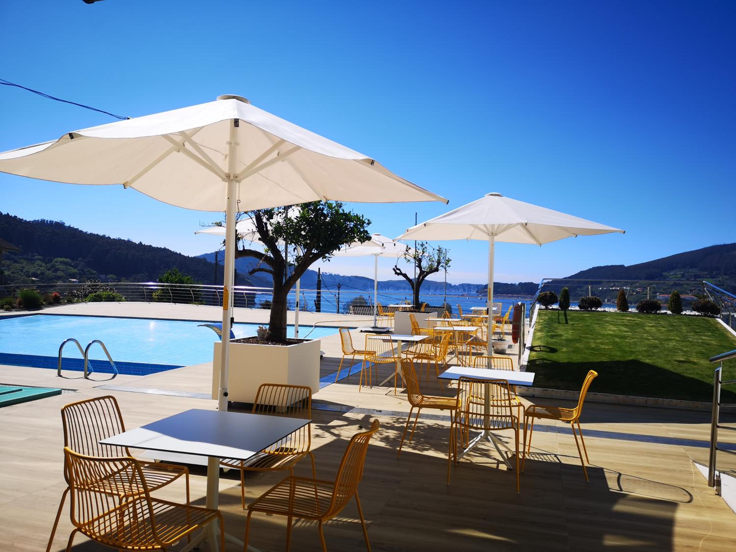 Double Room for Disabled Guests with Sea View photo 2