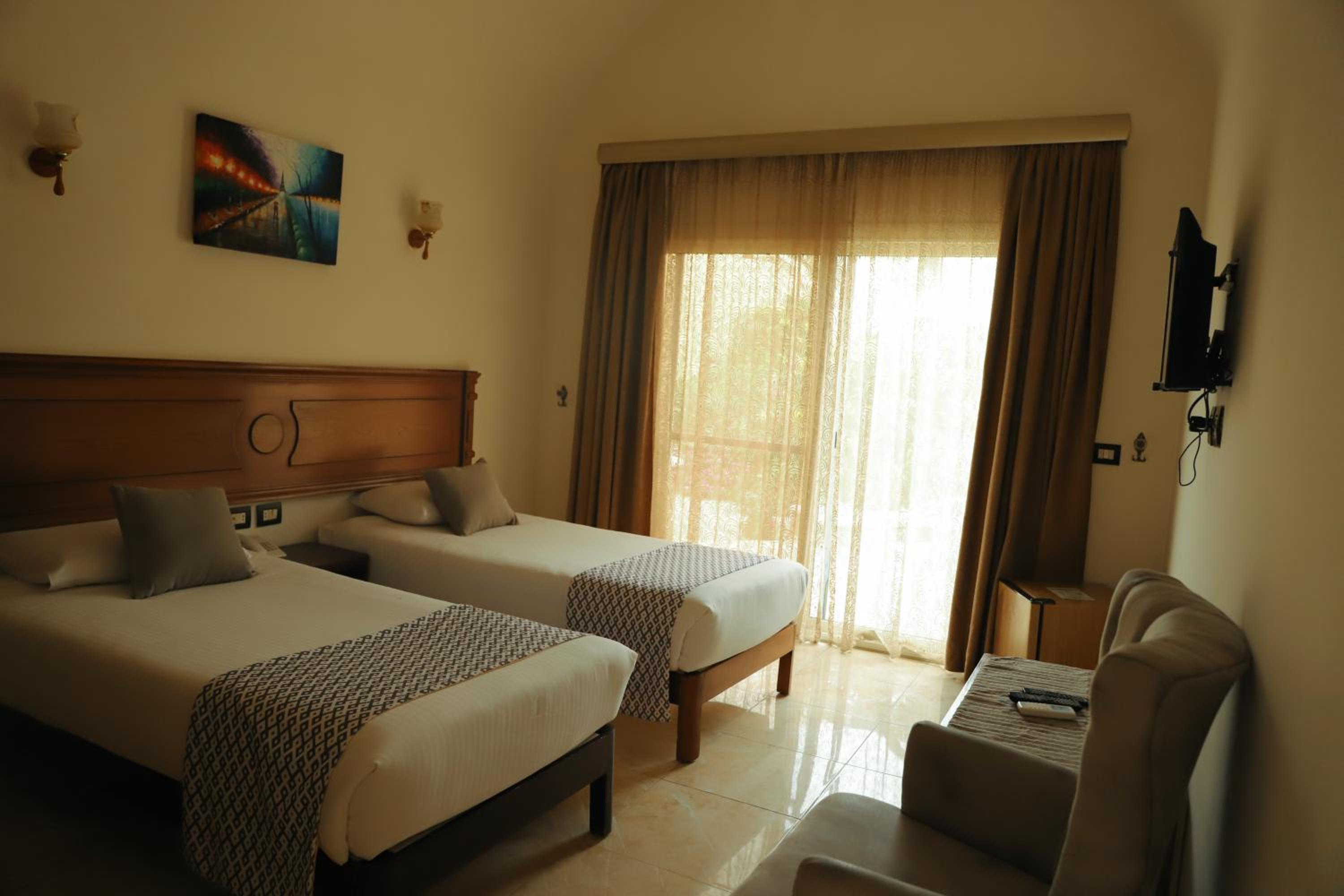 Deluxe Twin Room