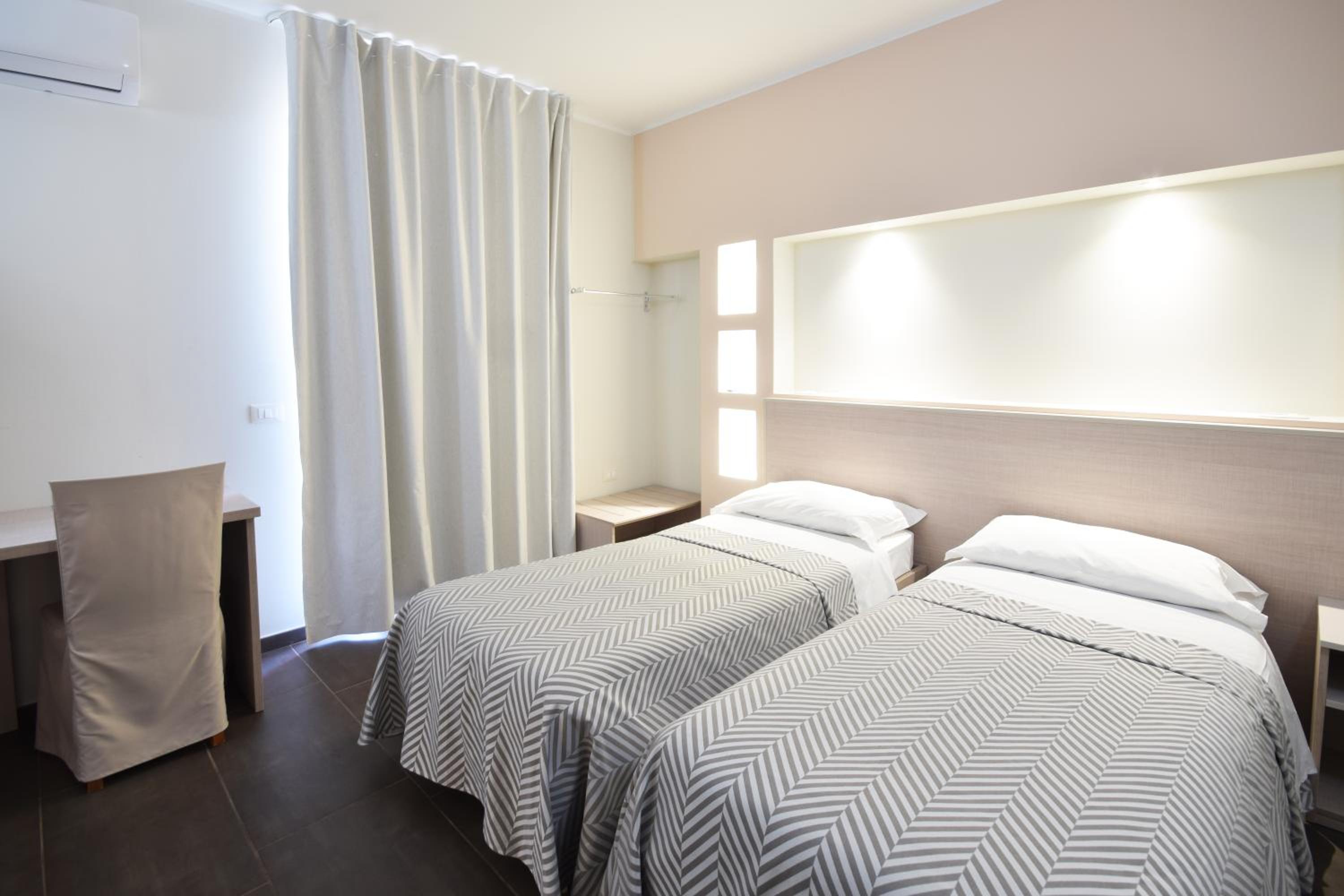 Double or Twin Room photo 1