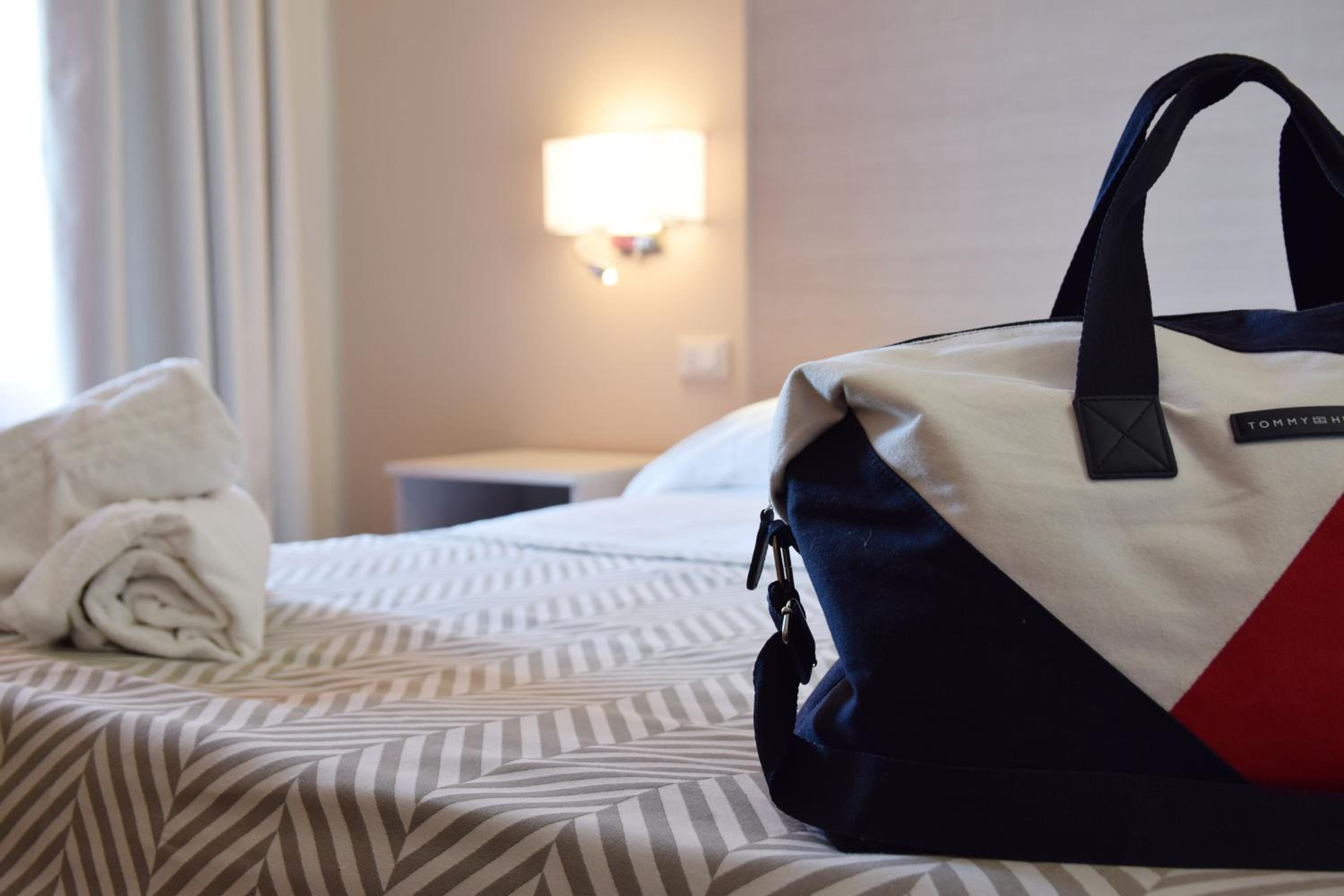 Double or Twin Room photo 3