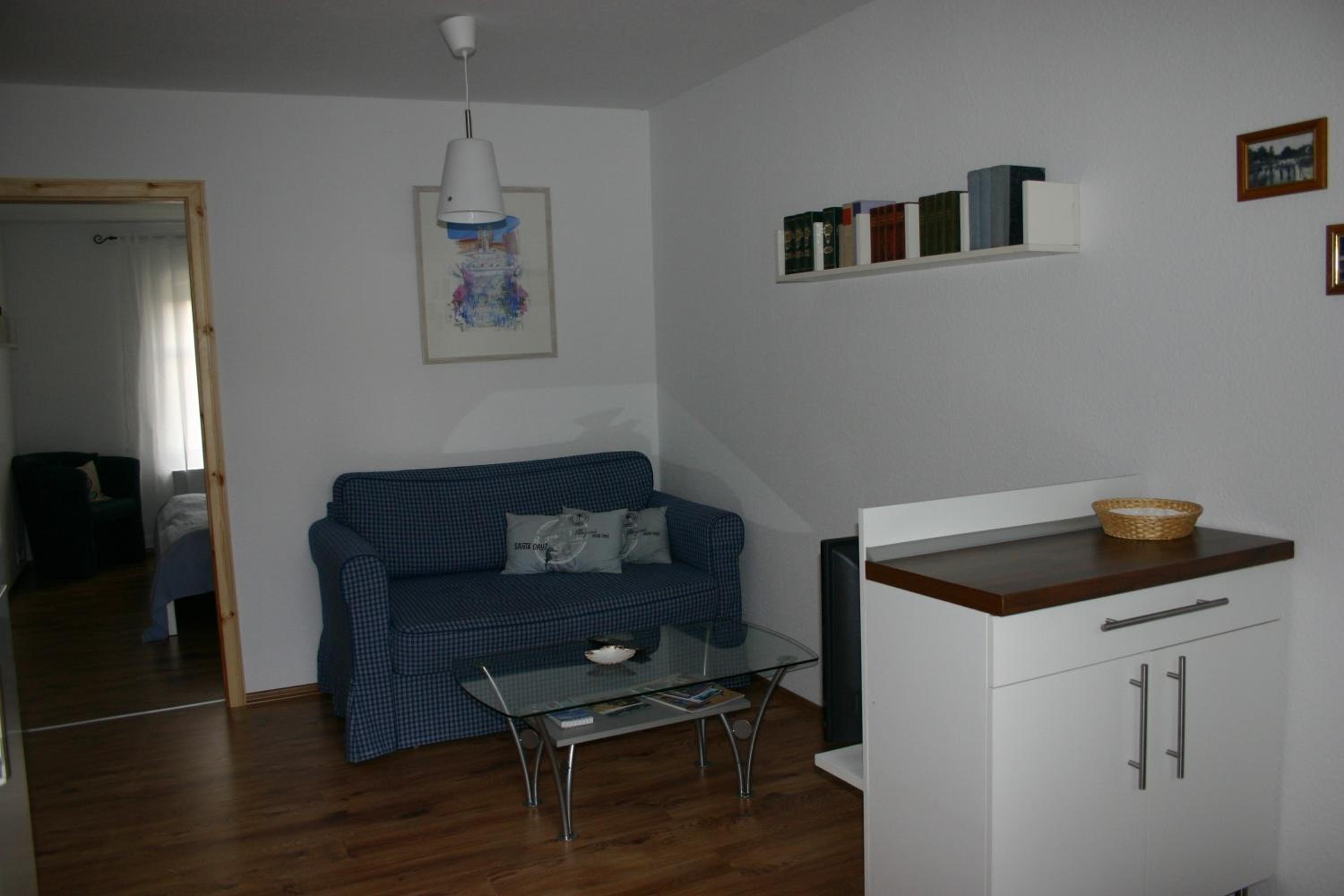 One-Bedroom Apartment photo 2