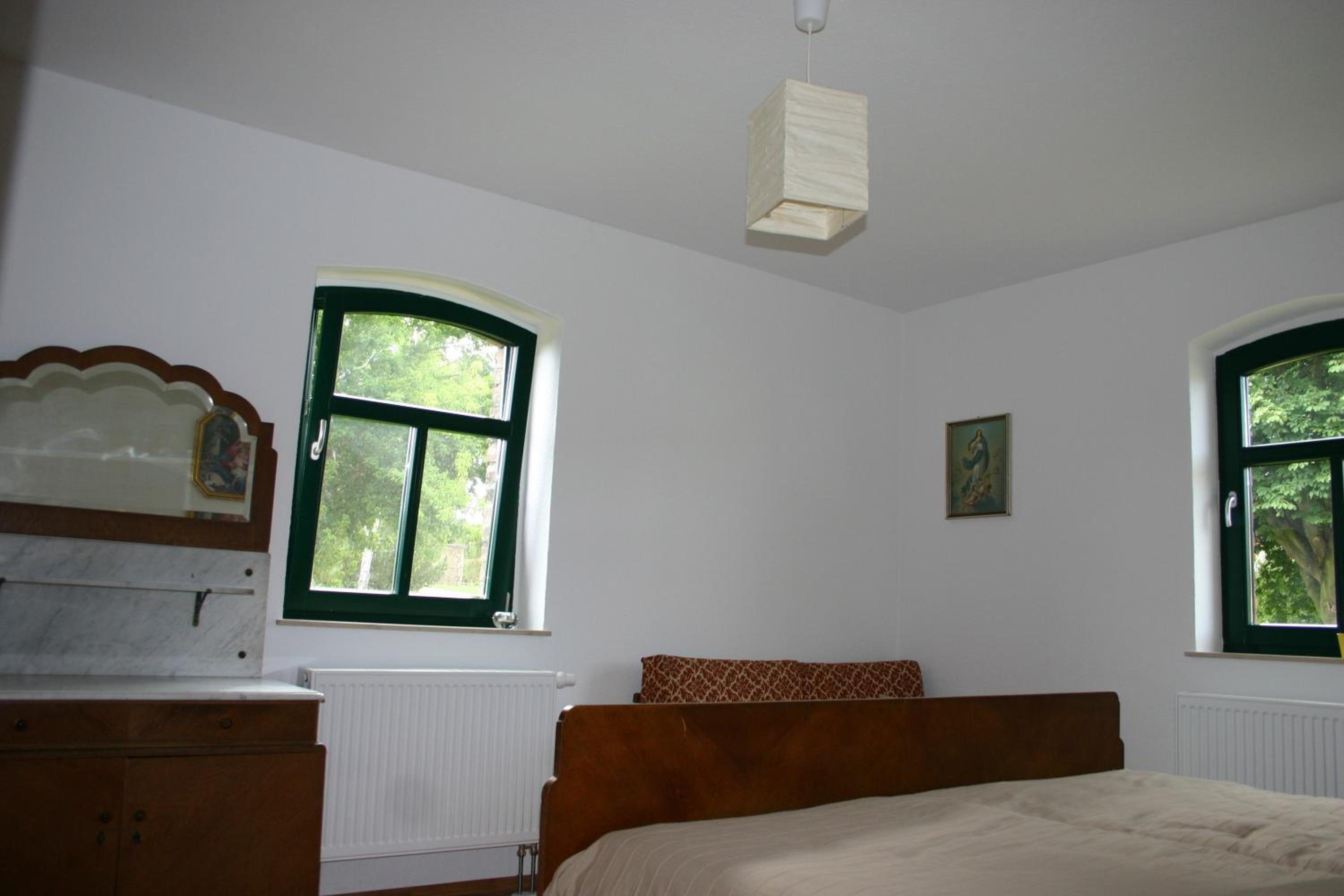 One-Bedroom Apartment photo 3