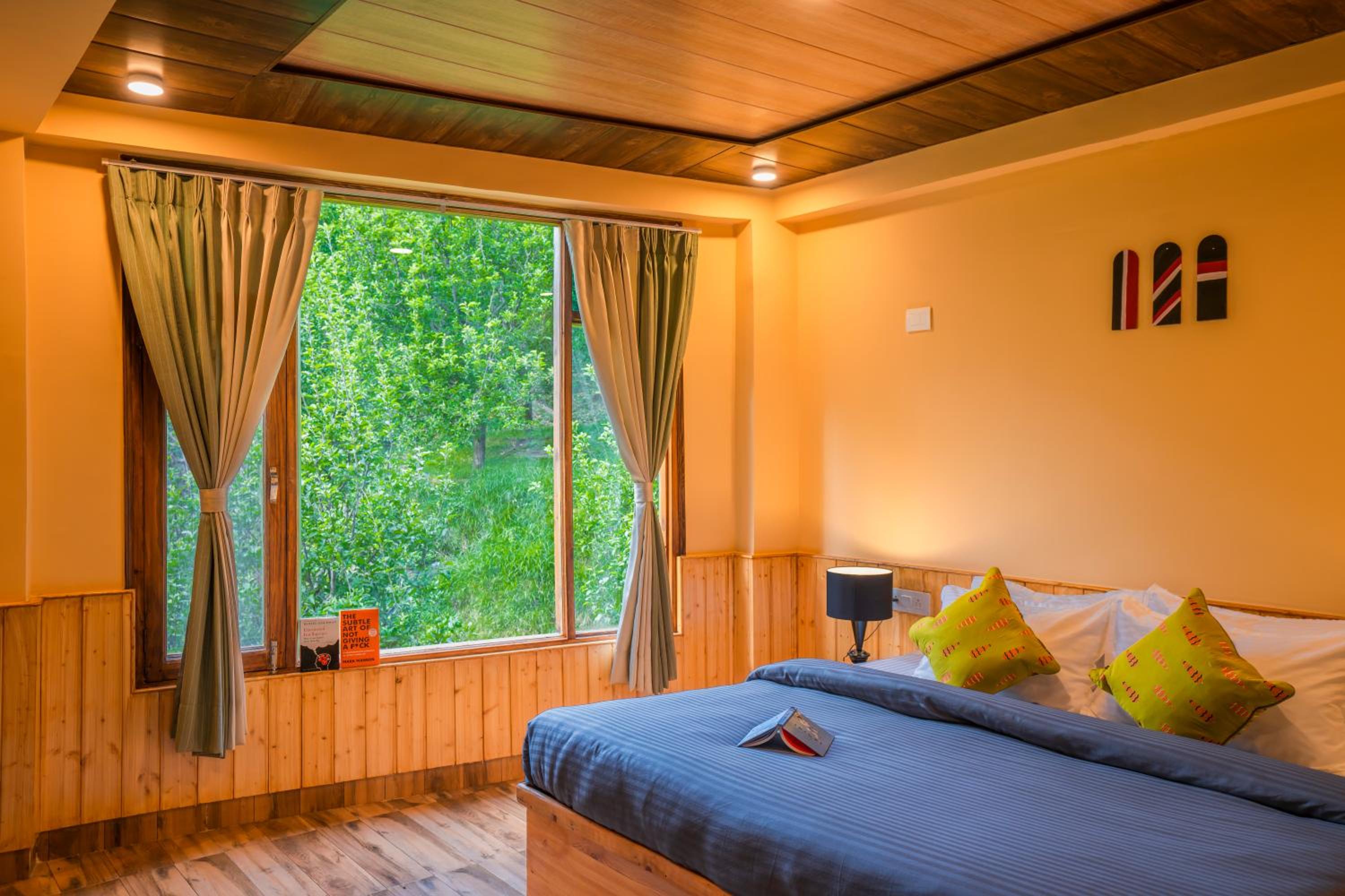 Deluxe Quad Room (with Attic) - Photo 9