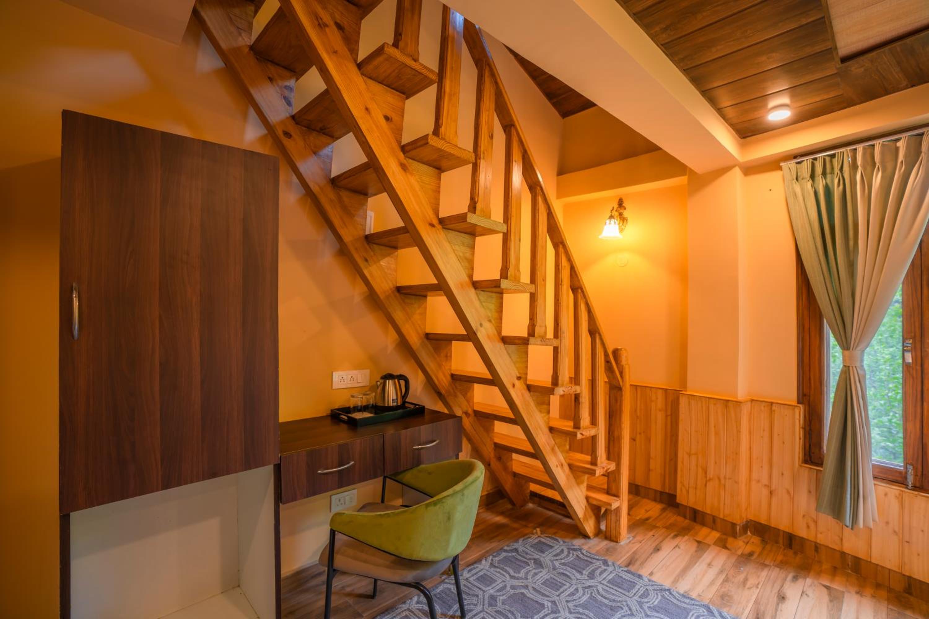 Deluxe Quad Room (with Attic) - Photo 7