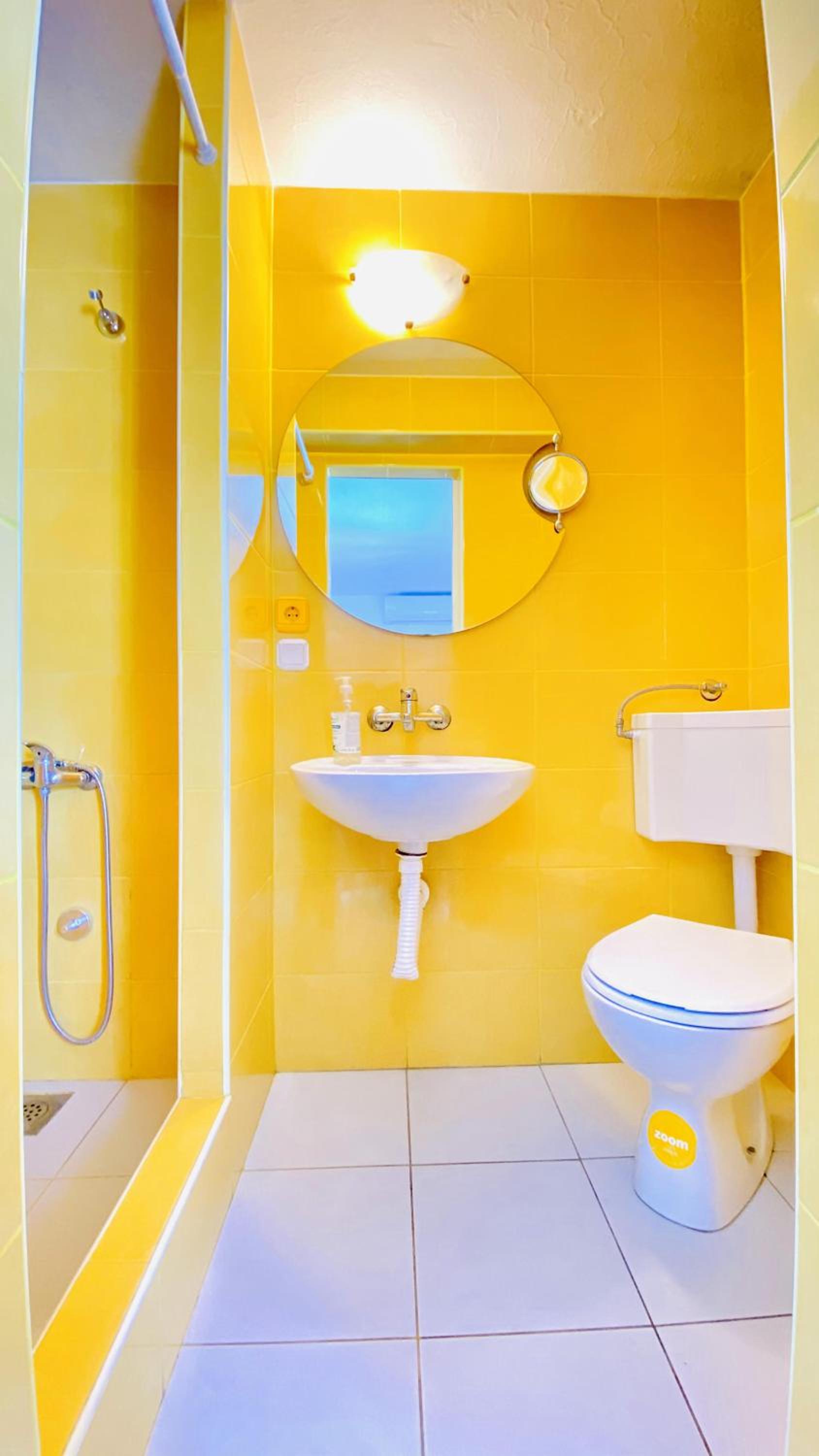 Classic Quadruple Room - Photo 2
