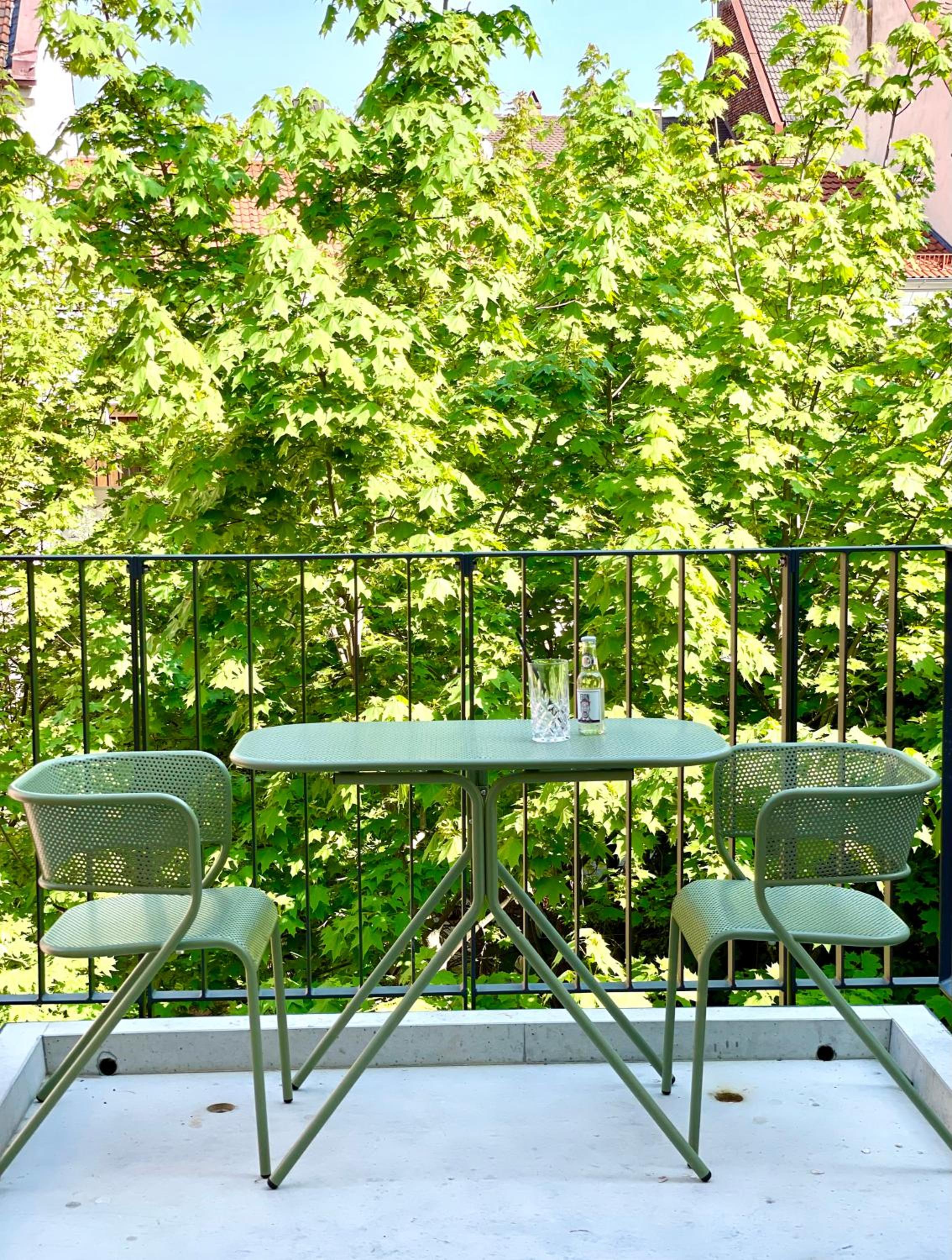 Apartment with Balcony - Photo 11