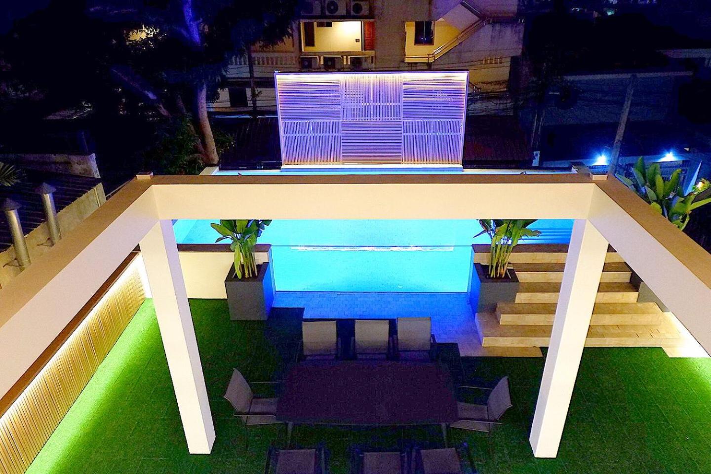 Villa photo 1