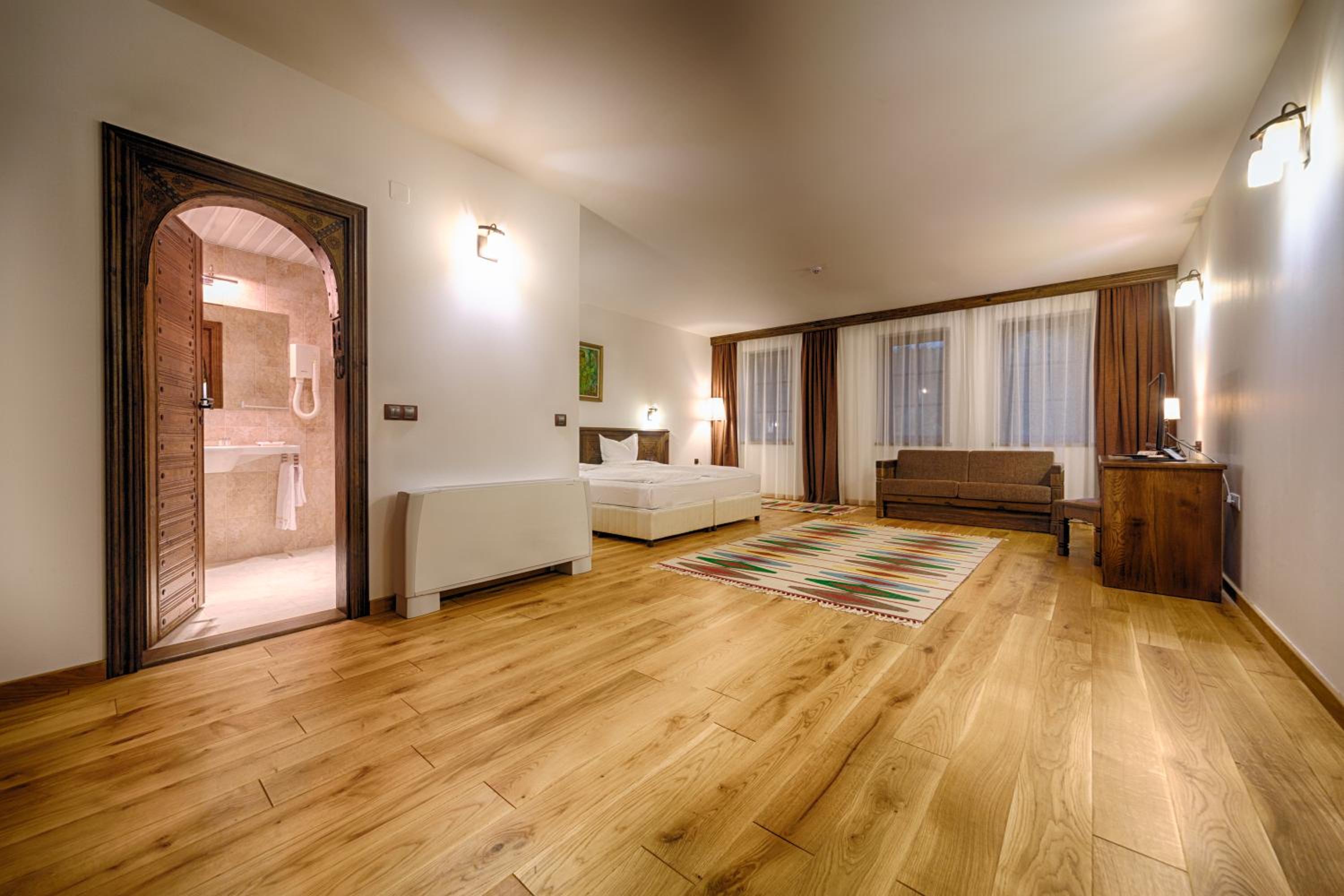 Junior Suite - Photo 1