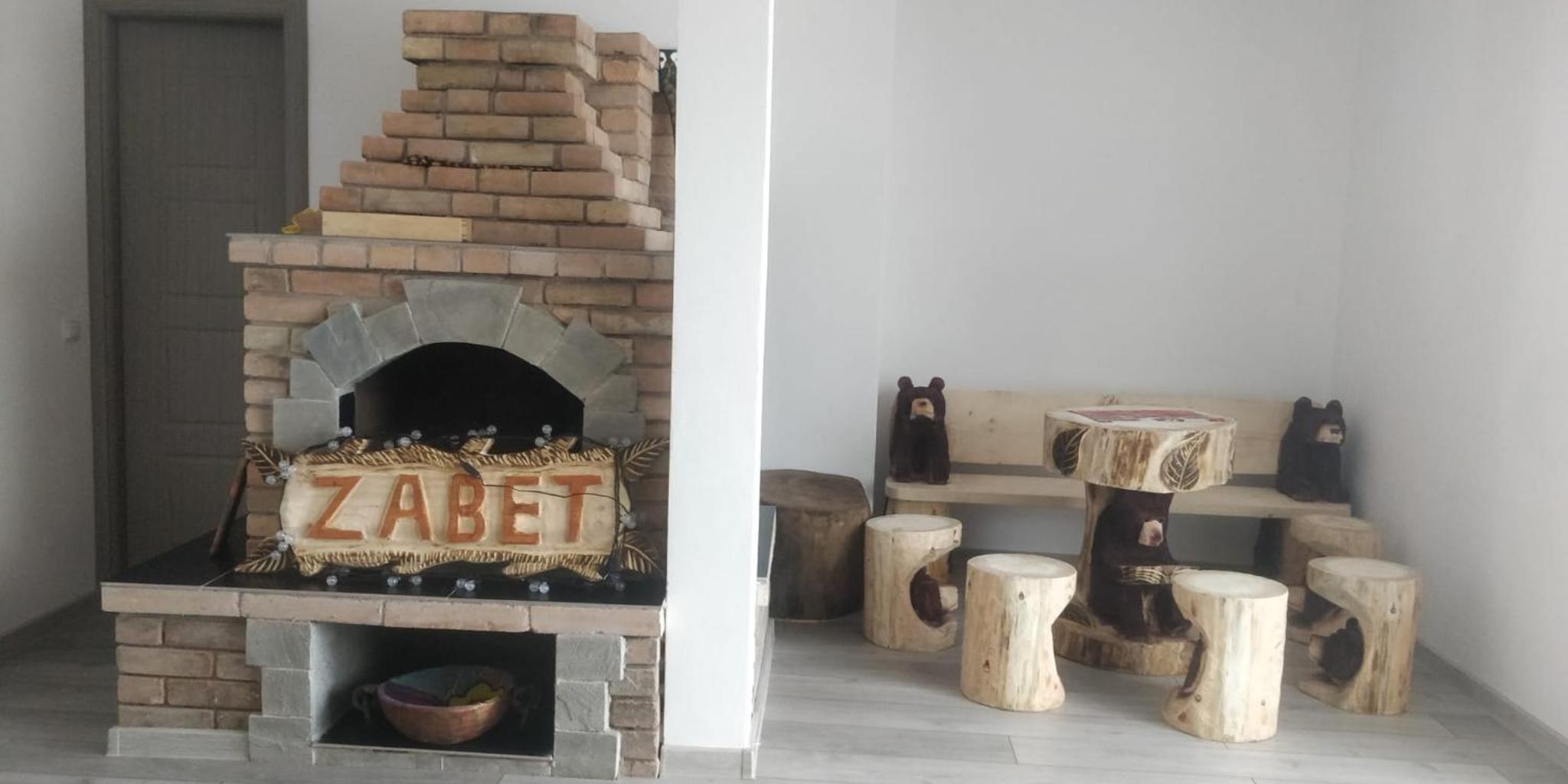 Villa photo 2