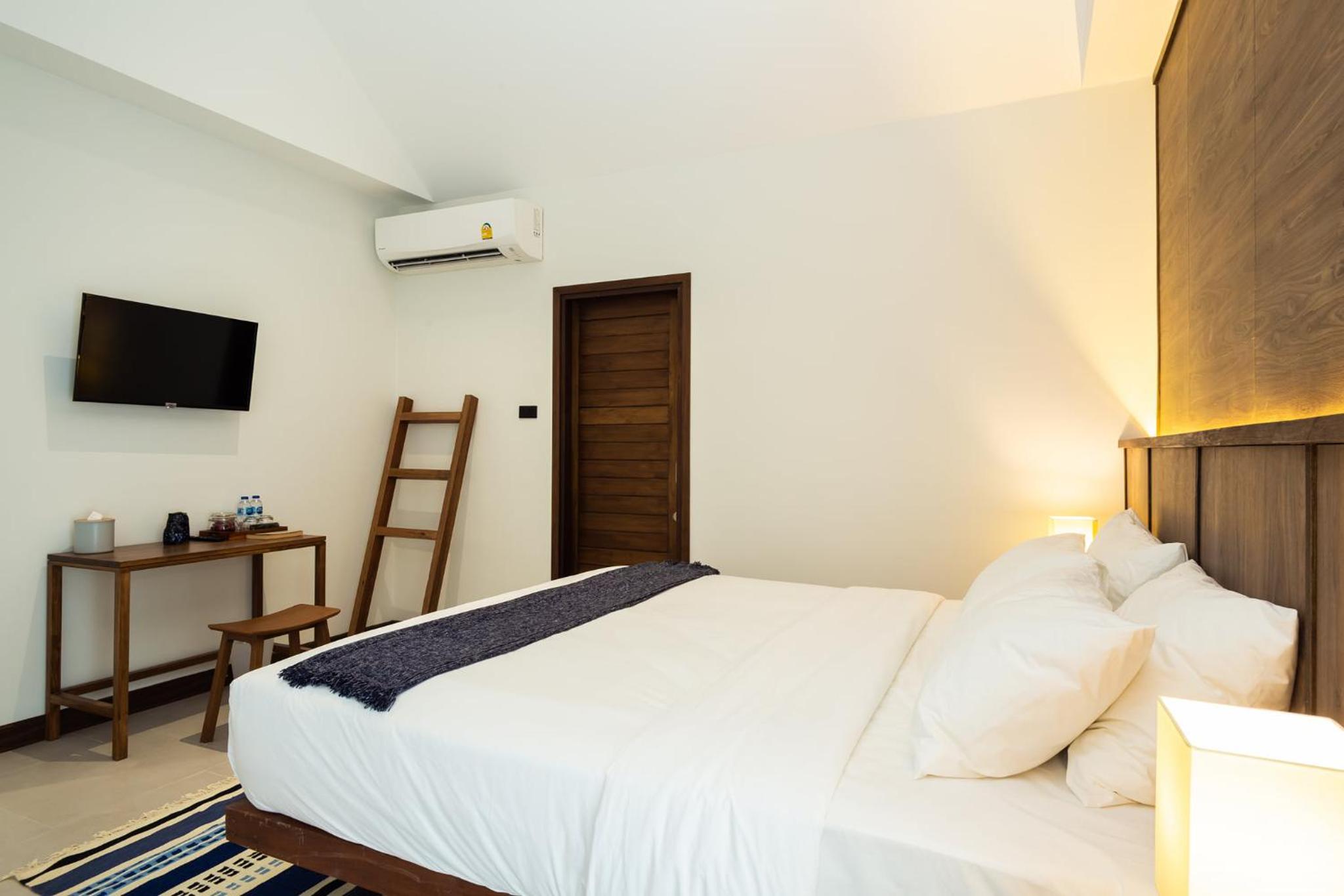 Standard Double Room - Photo 3