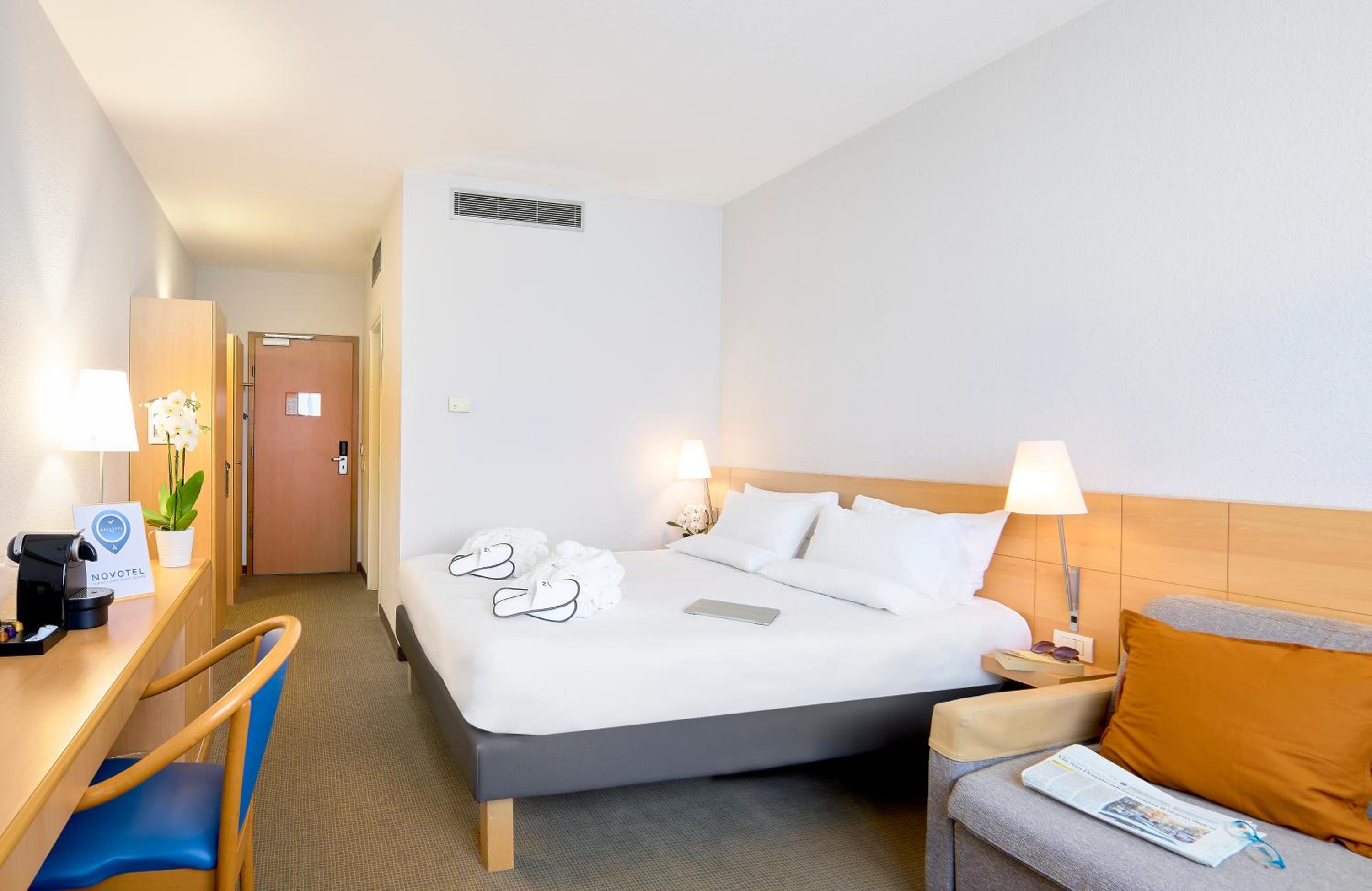 Executive Double Room - Photo 7