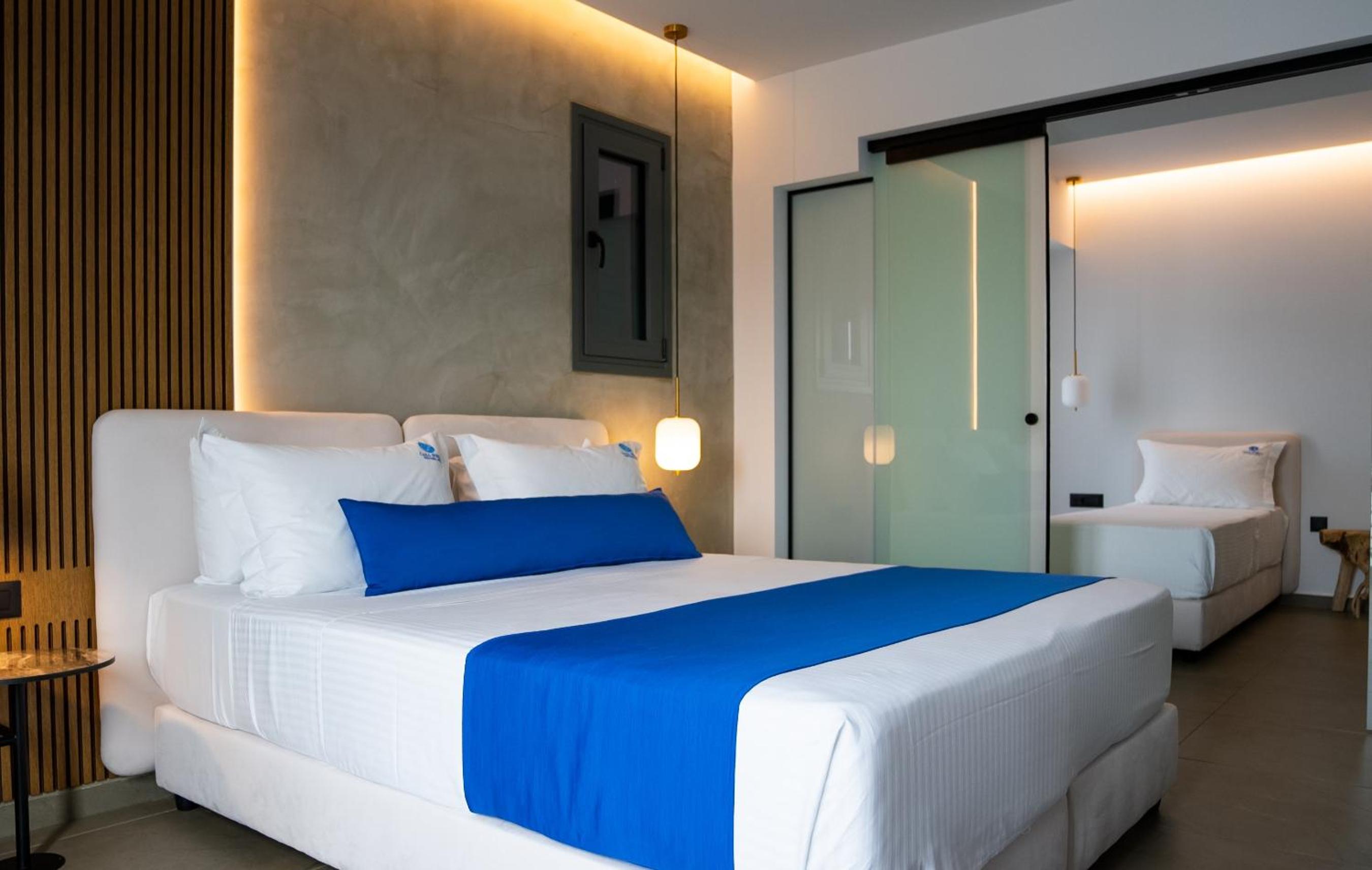 Superior Triple Room with Sea View