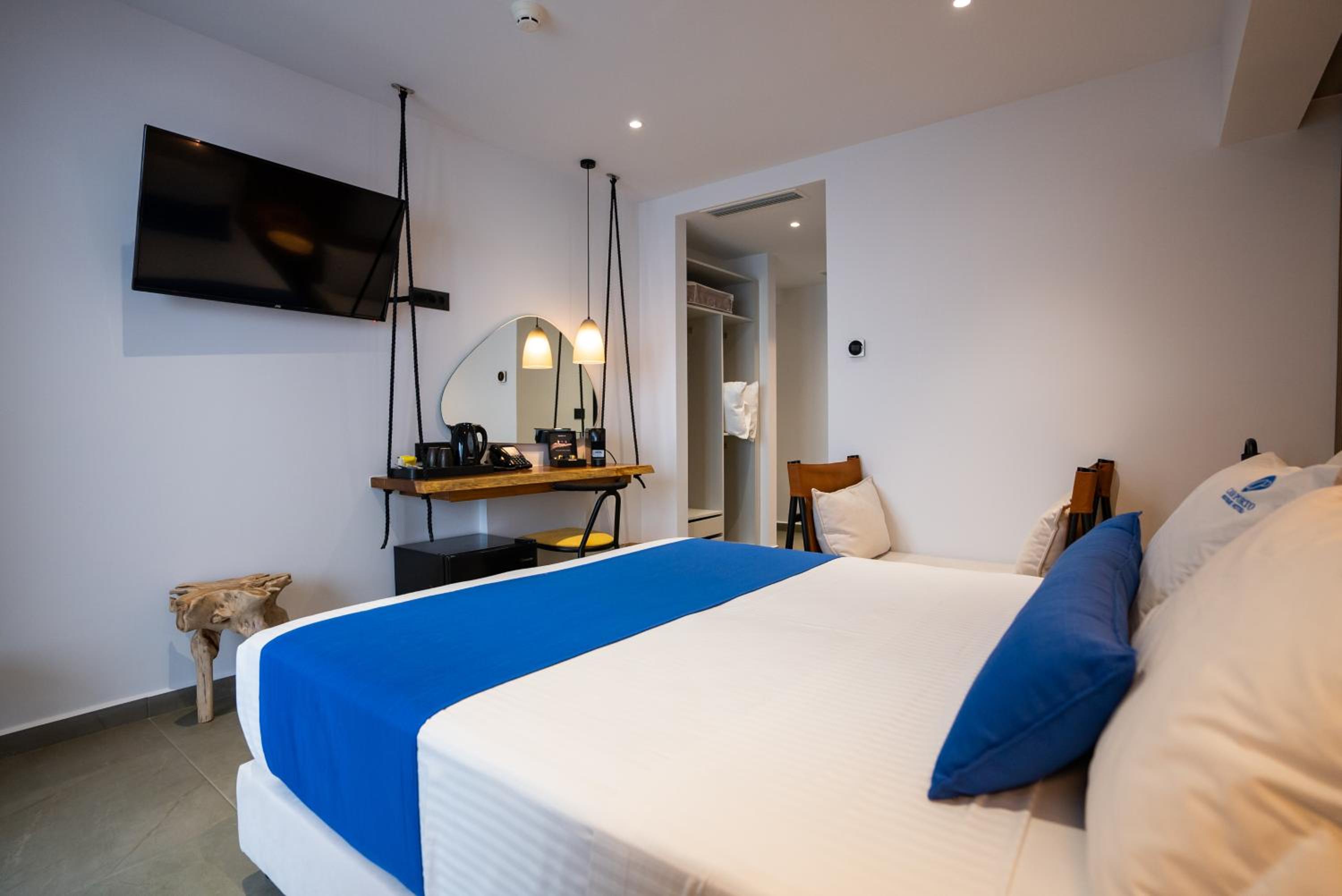 Deluxe Double or Twin Room with Spa Bath - Photo 4