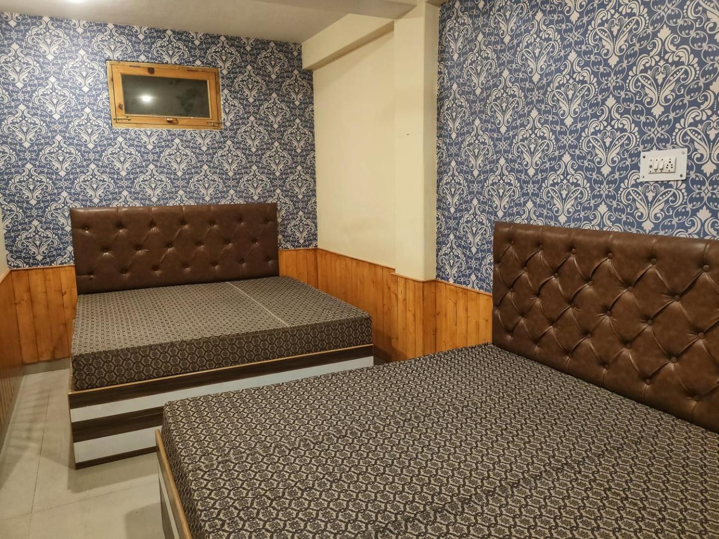 Standard Family Room