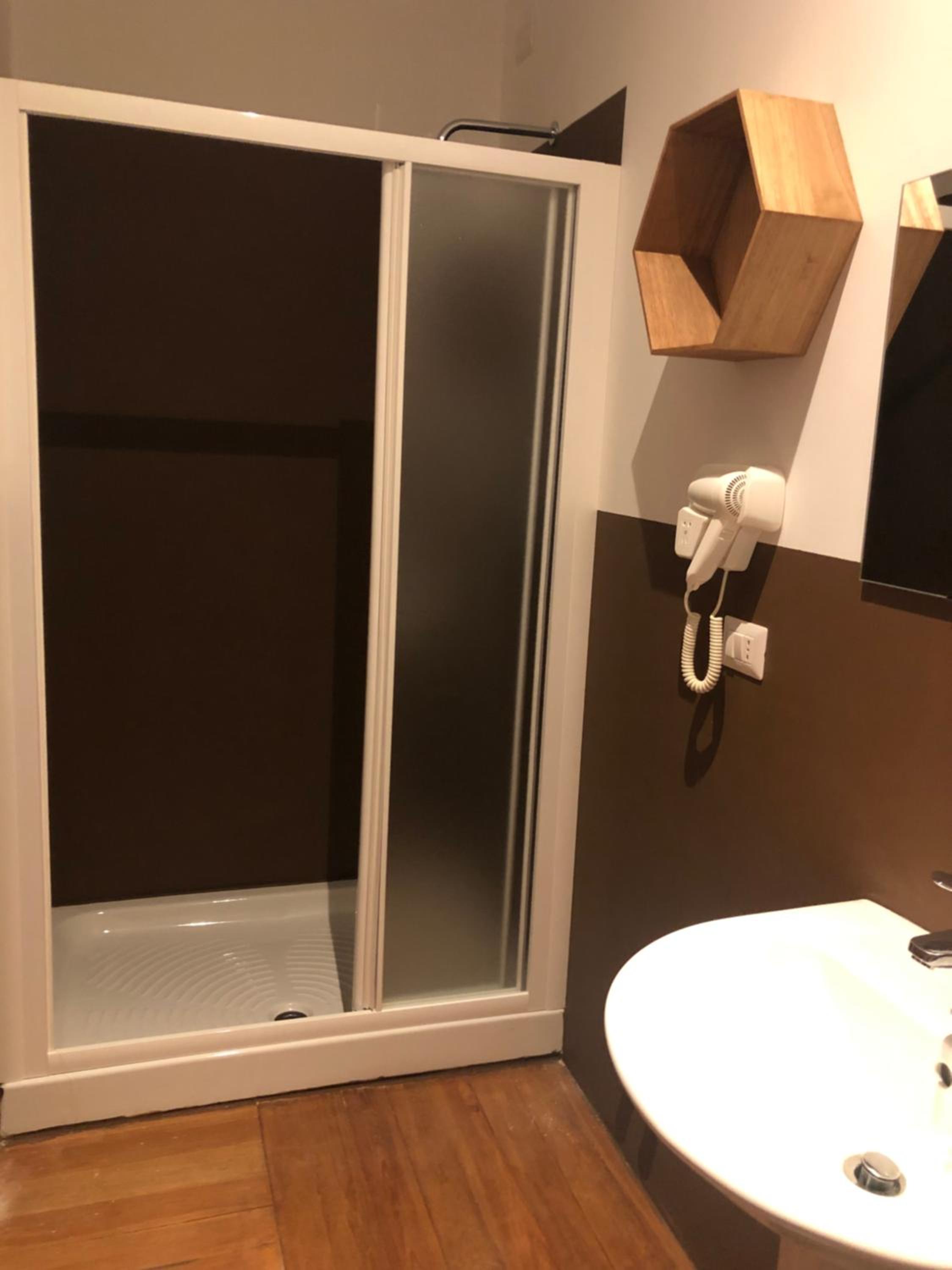 Triple Room with Bathroom photo 2