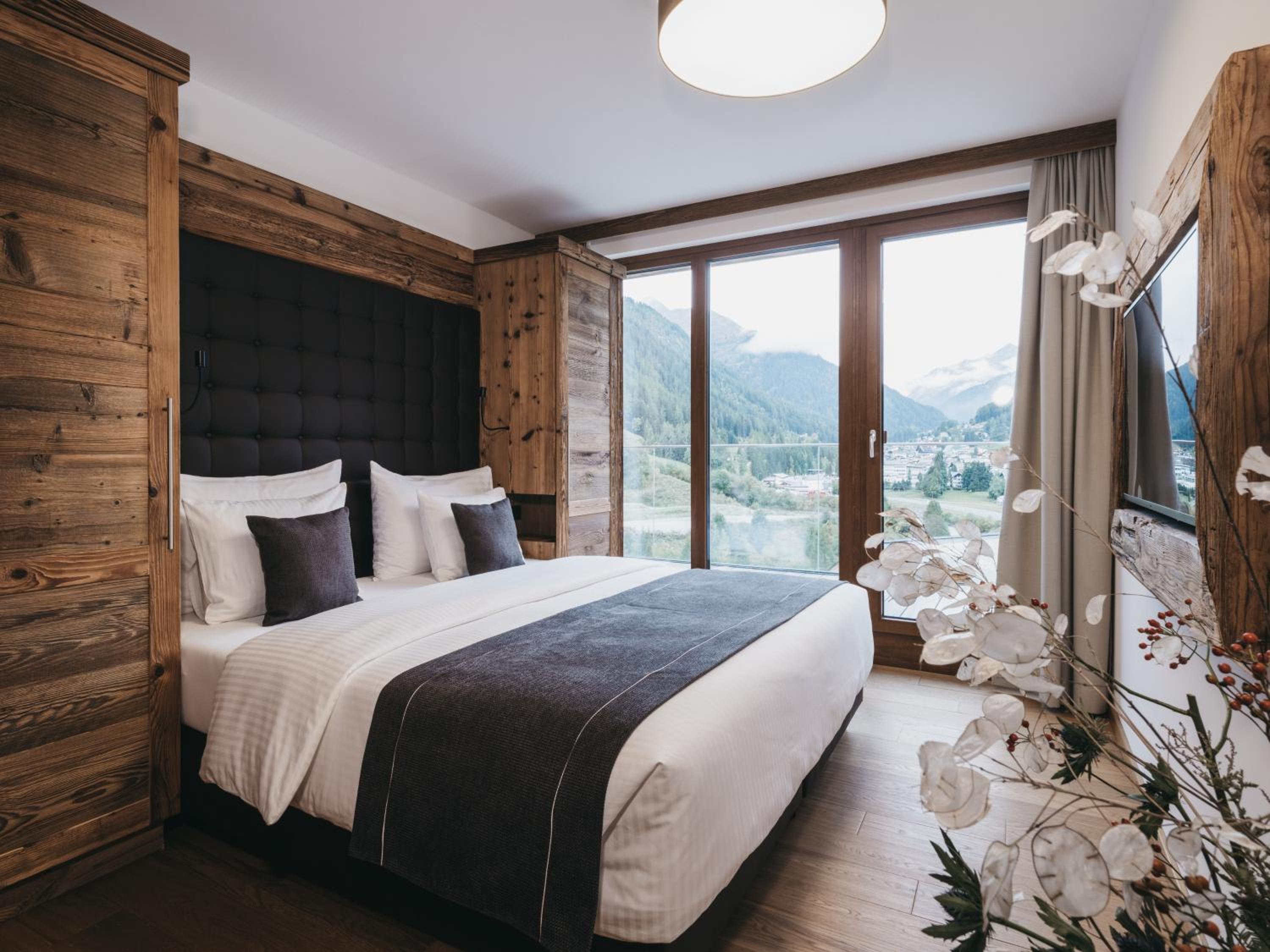 Three room apartment deluxe