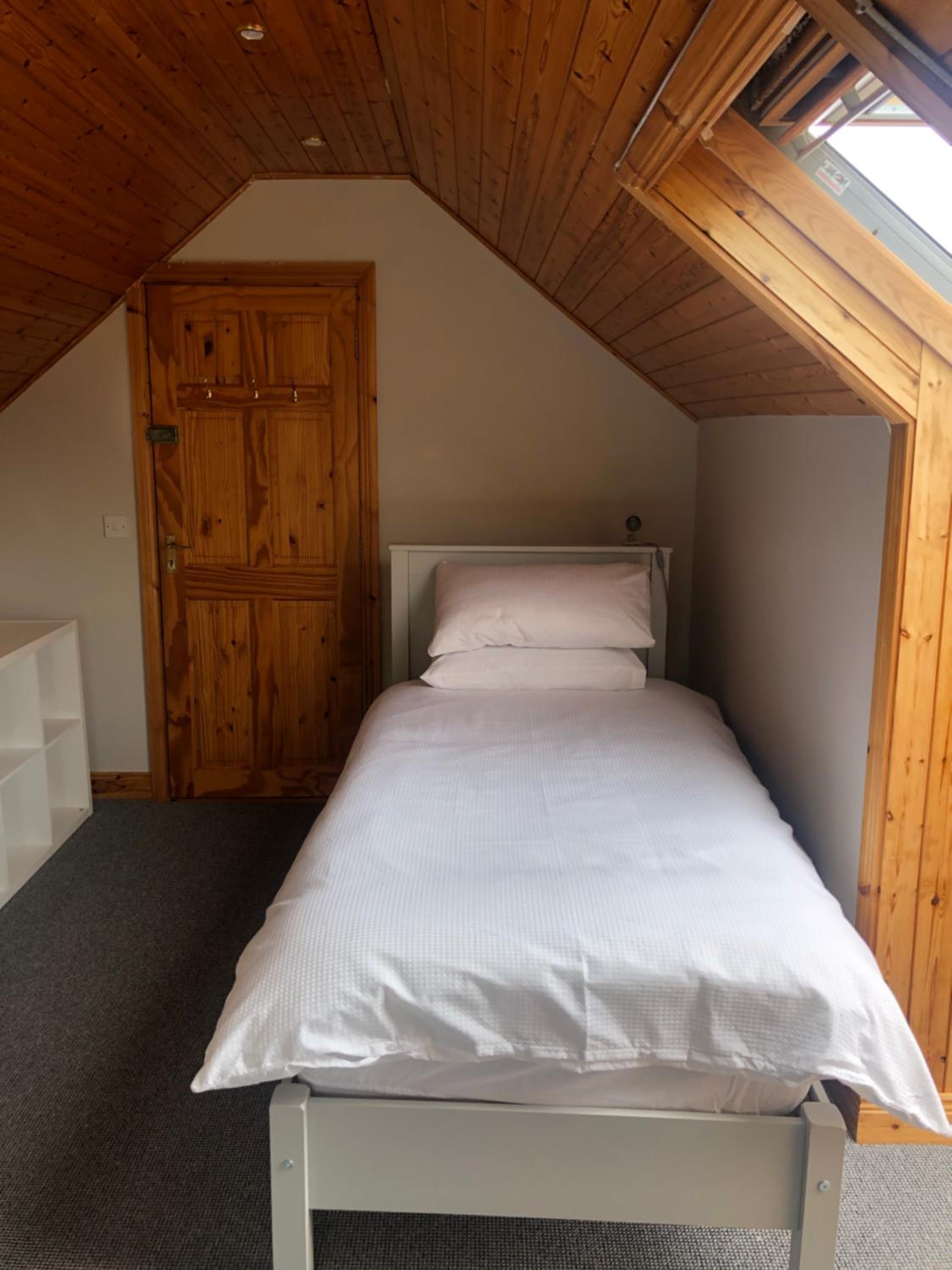 Three-Bedroom Apartment - Photo 8