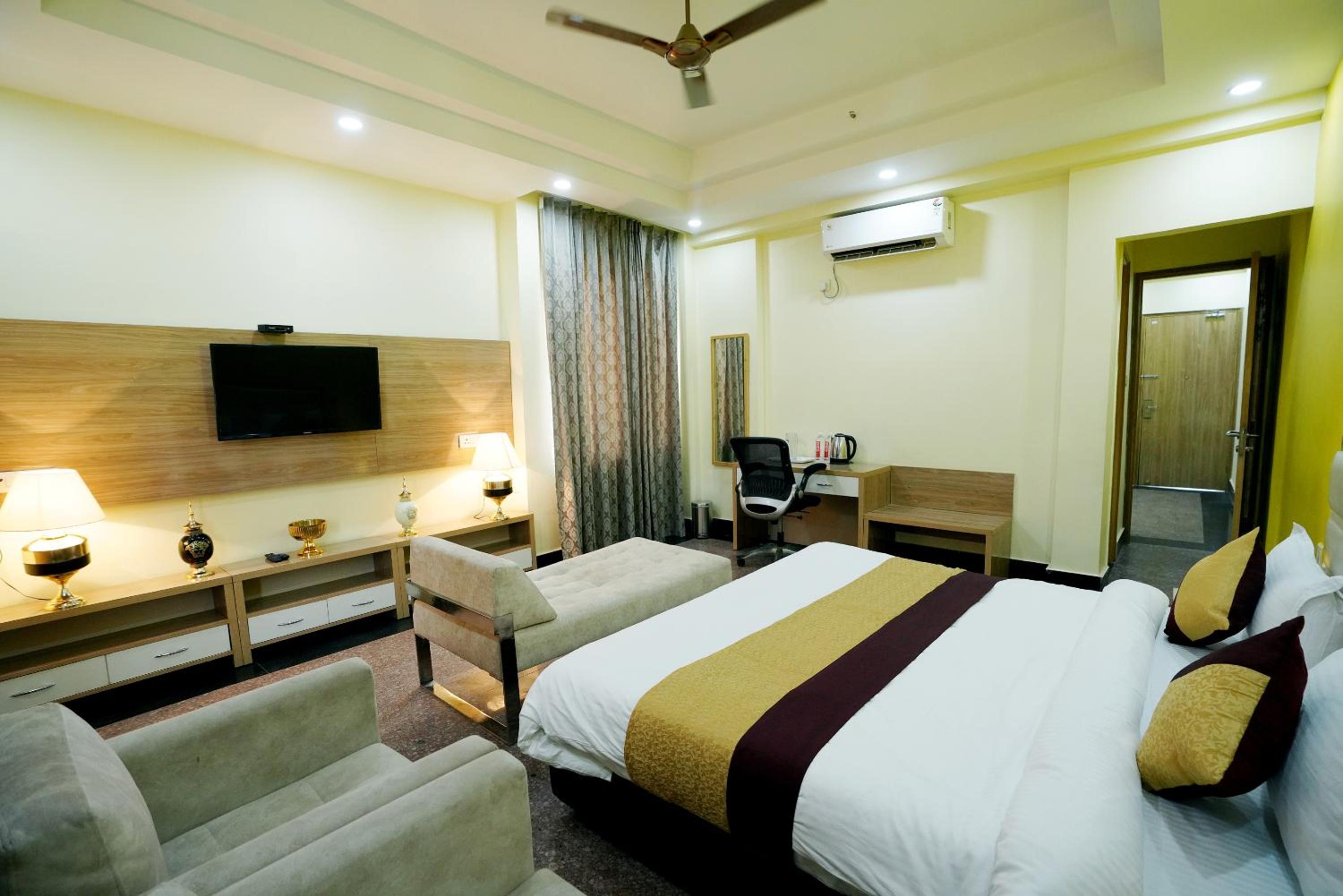 Family Suite - Photo 6