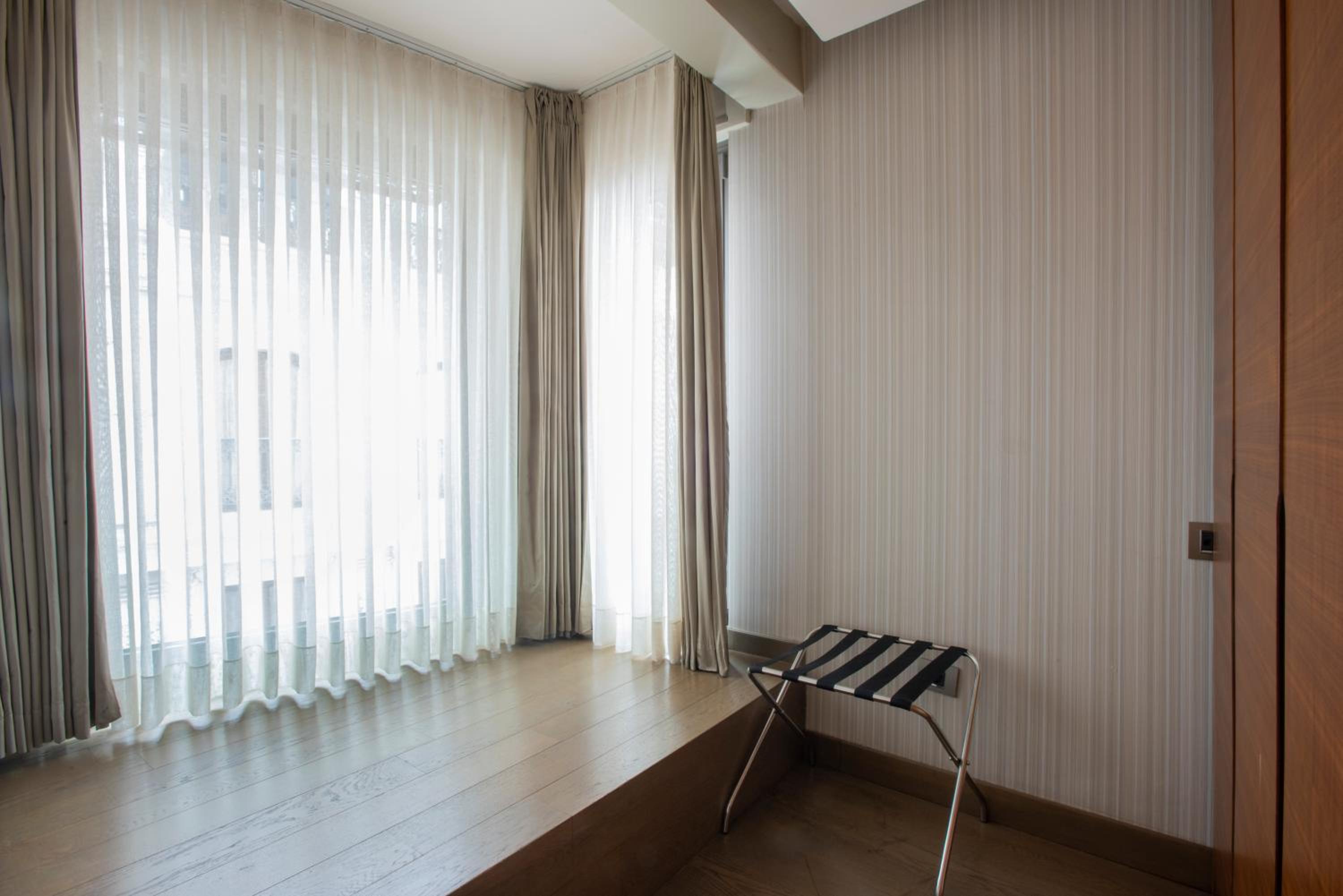 Available room