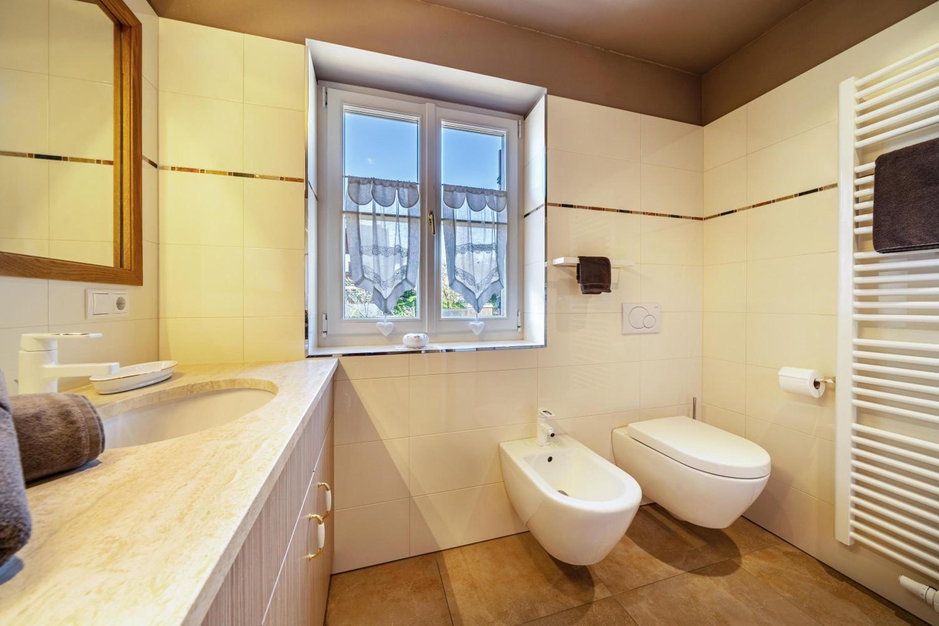 Superior One-Bedroom Apartment with Balcony photo 2