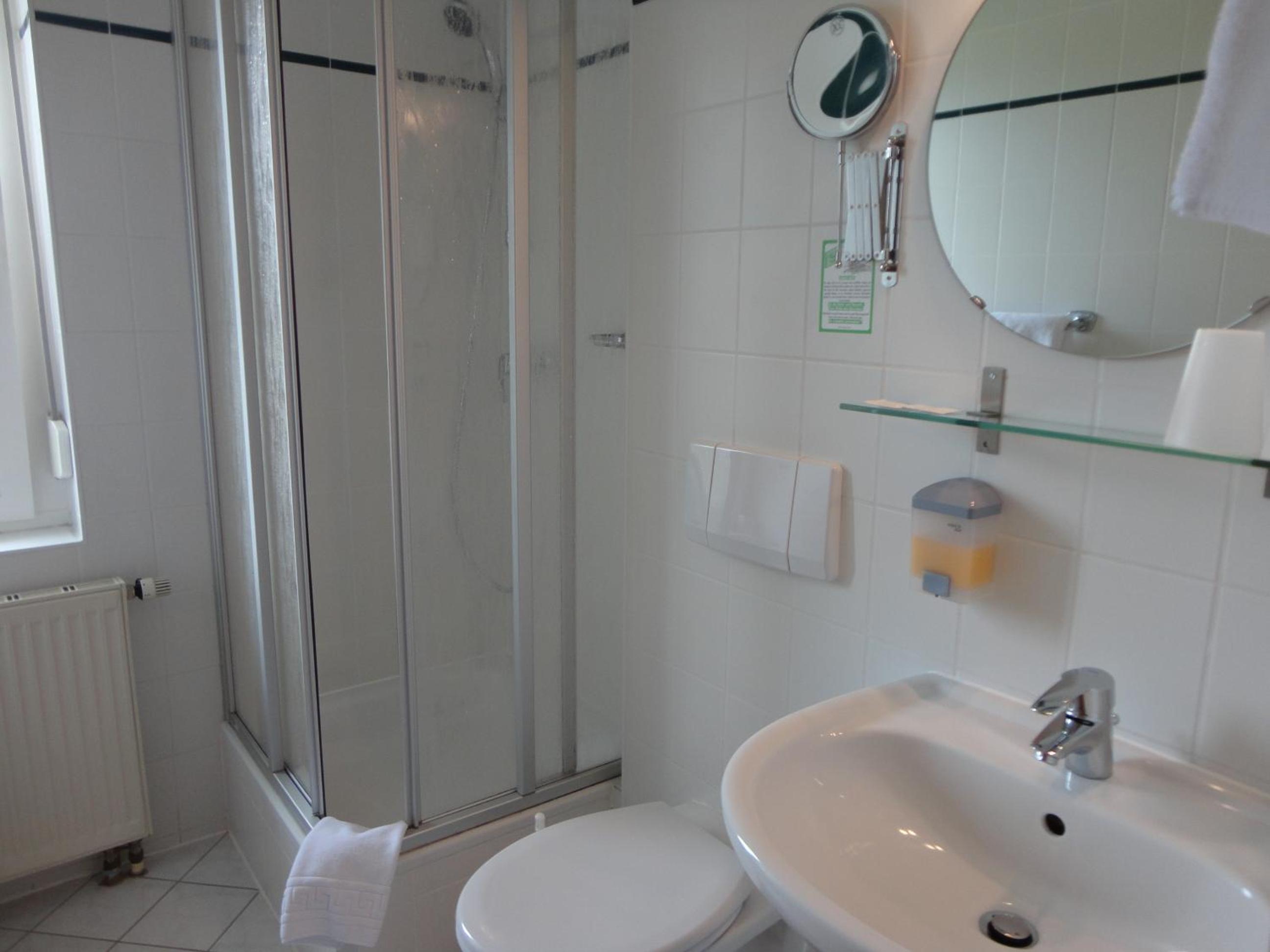 Double Room - Photo 4