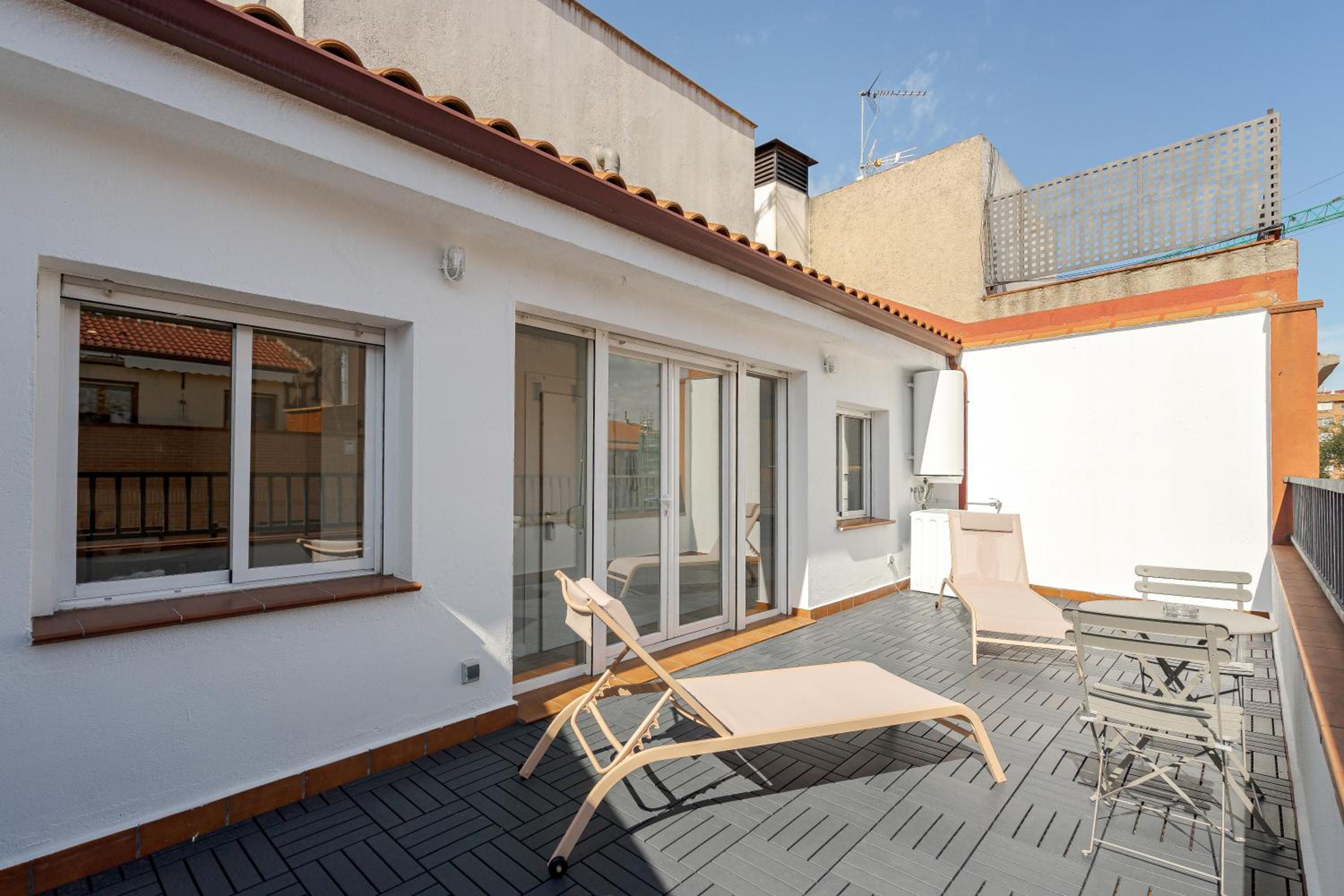 Apartment with Terrace photo 2