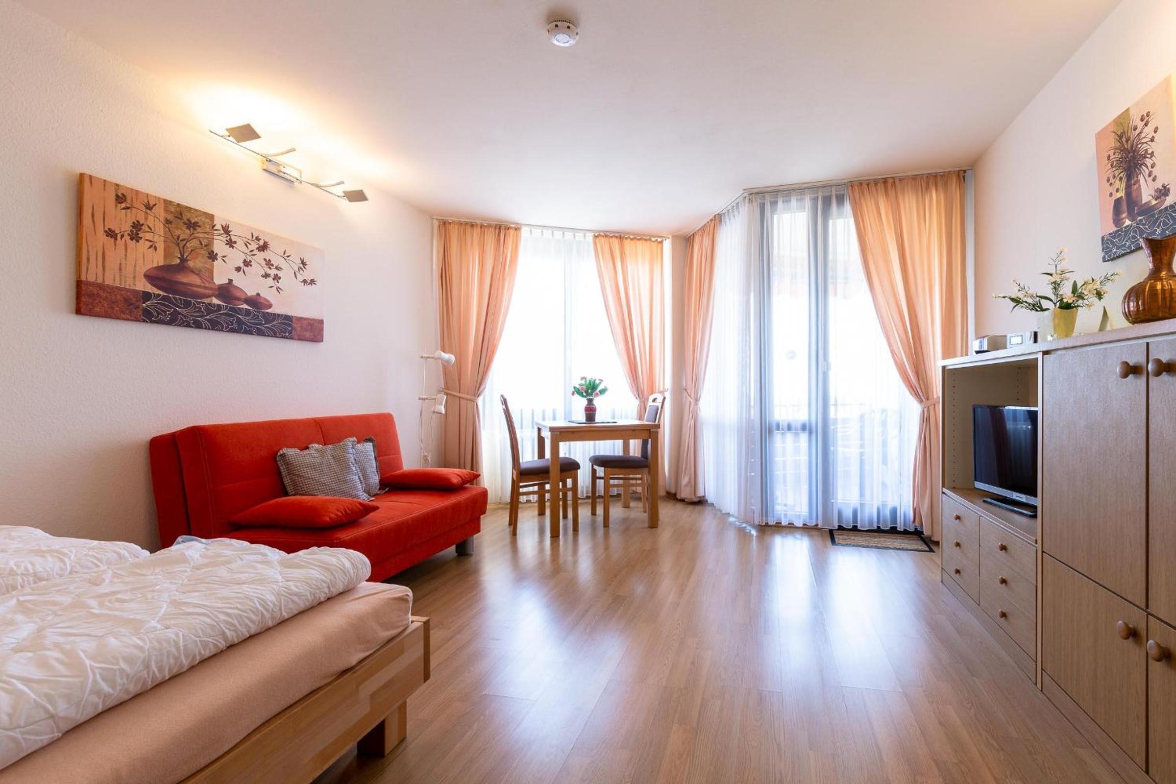 Apartment with Lake View photo 1