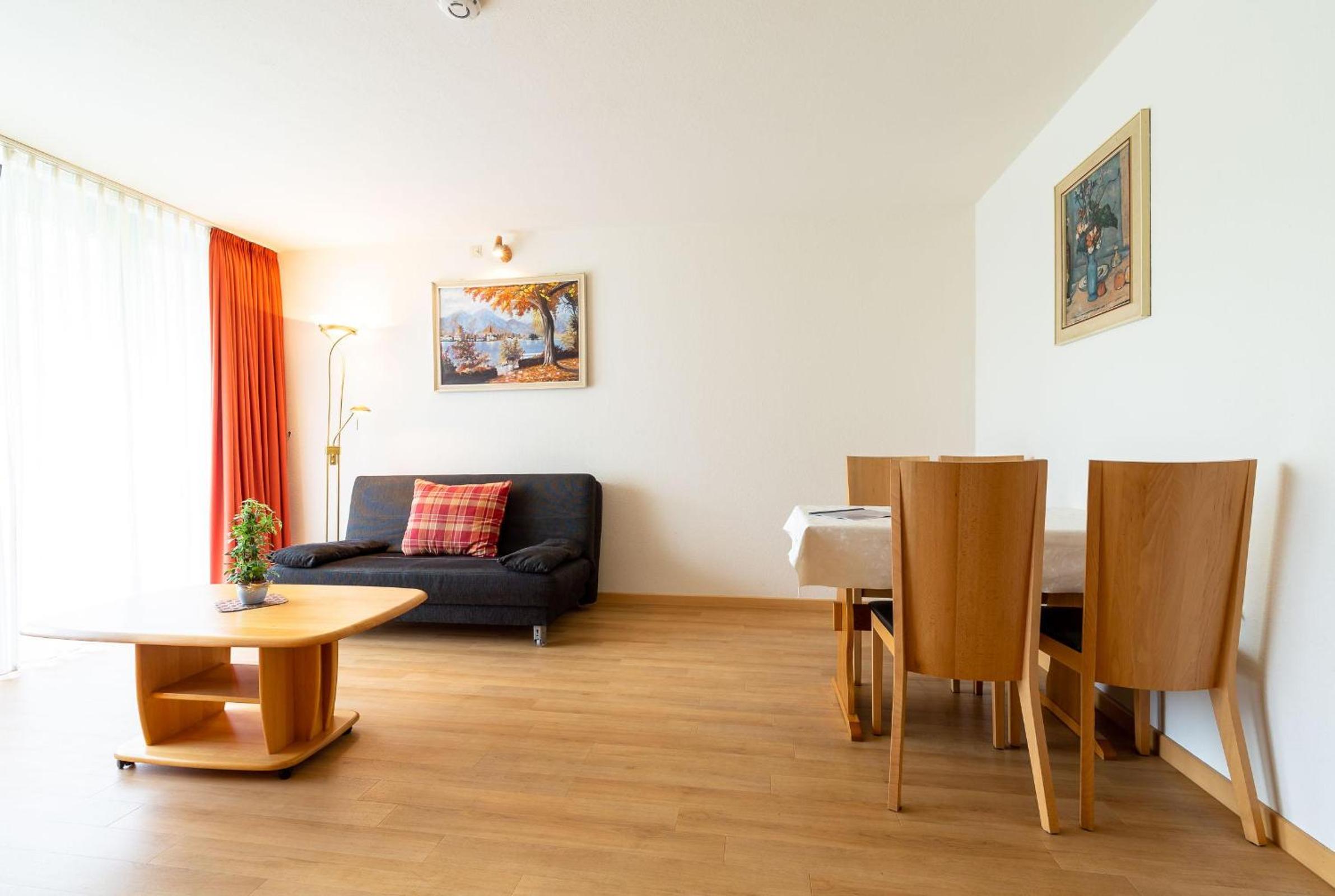 Apartment with Balcony photo 1