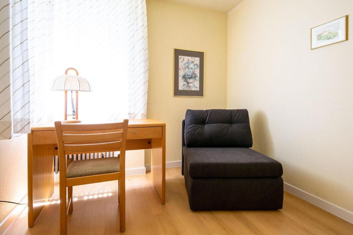 Apartment with Terrace photo 2