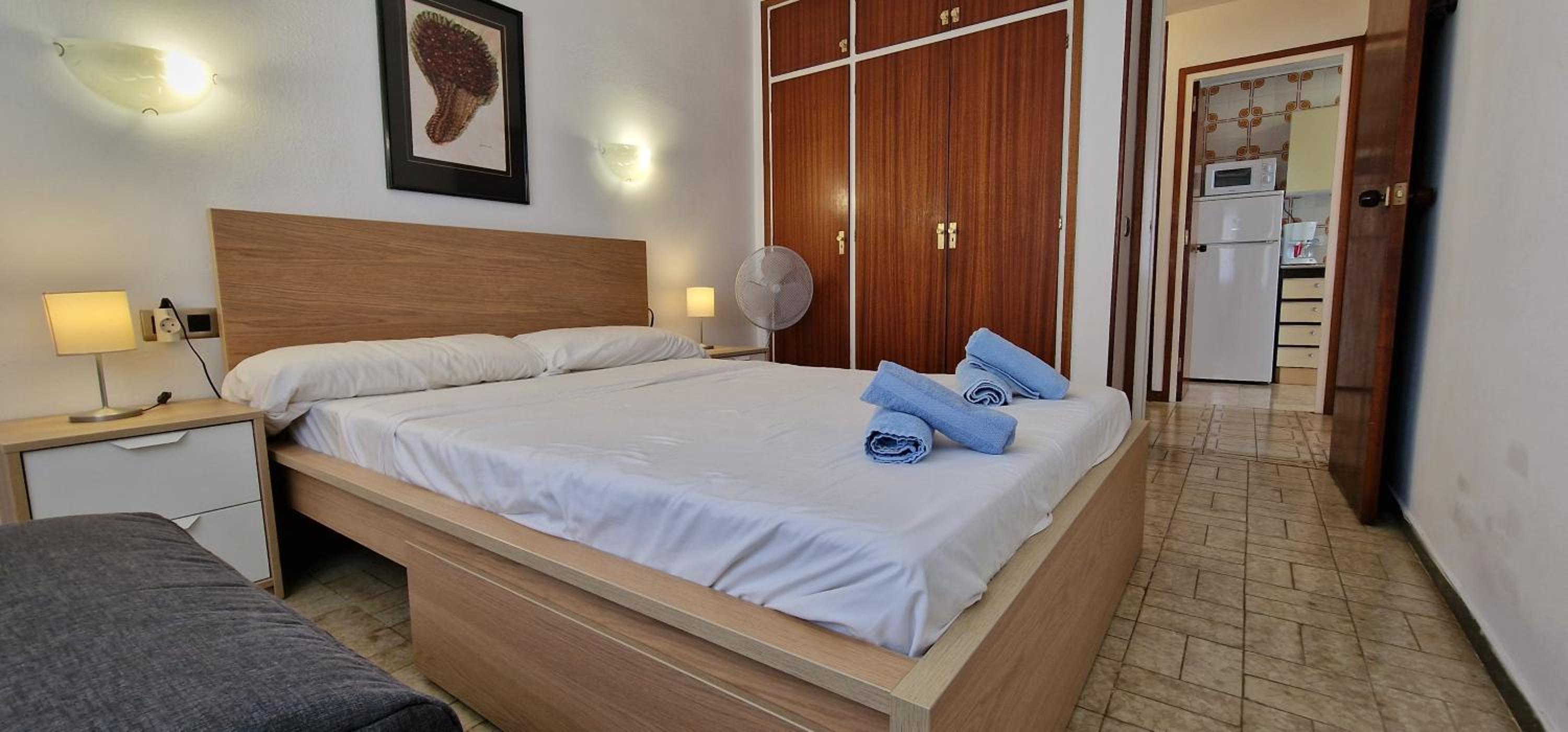 Apartamento con vista a la piscina