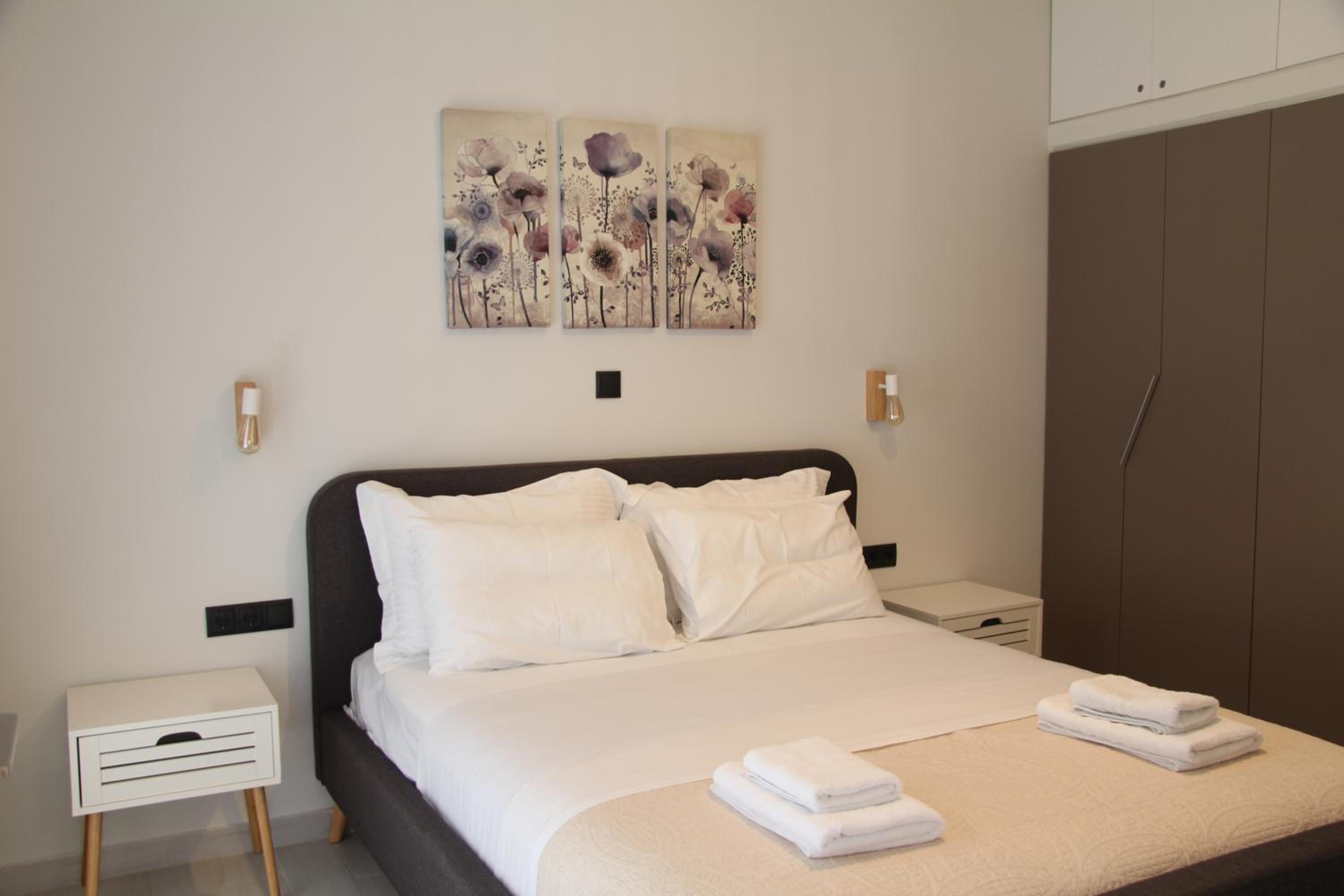 Apartment - Ground Floor photo 1