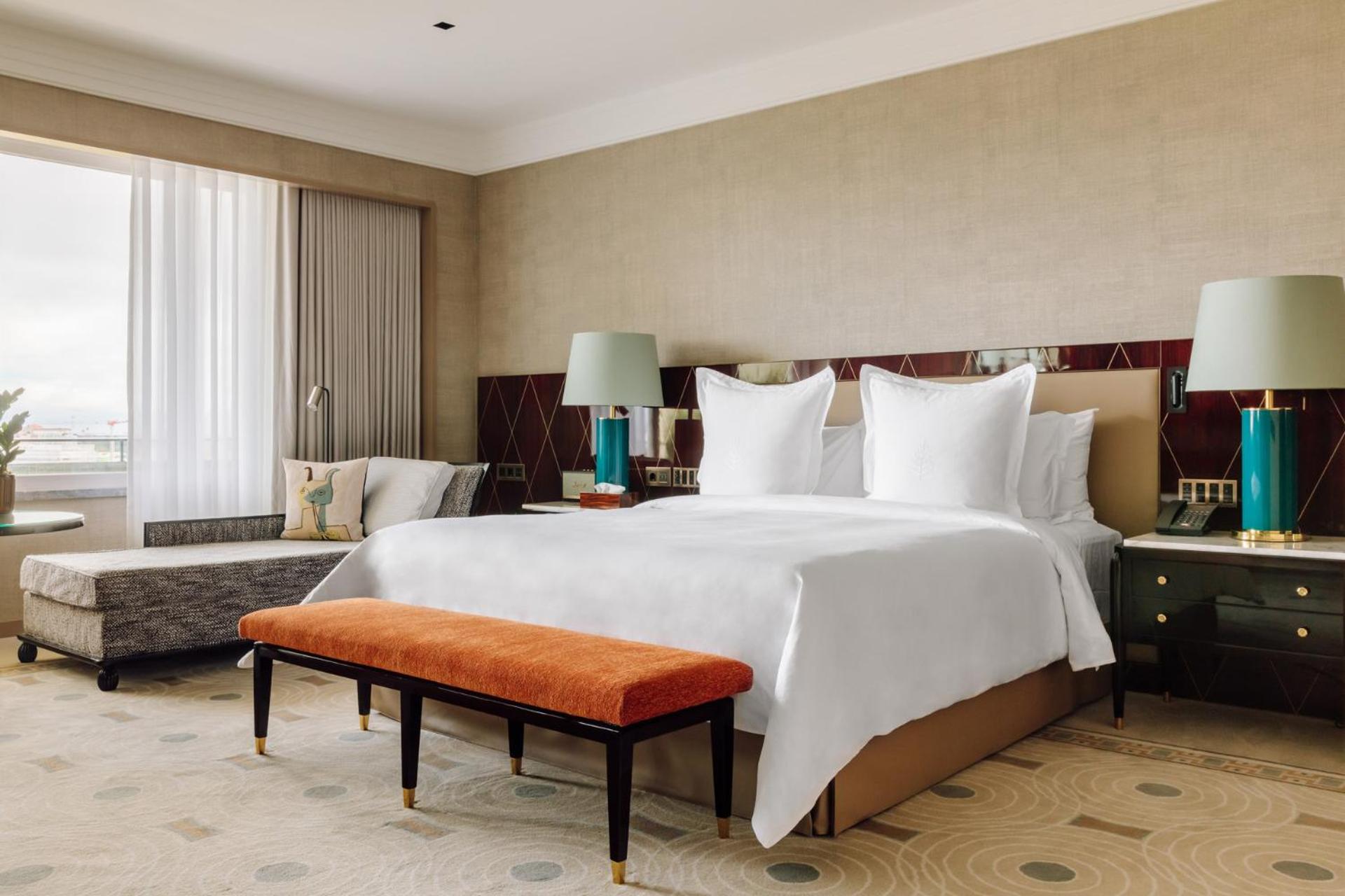 Deluxe Park View Room King - Photo 1