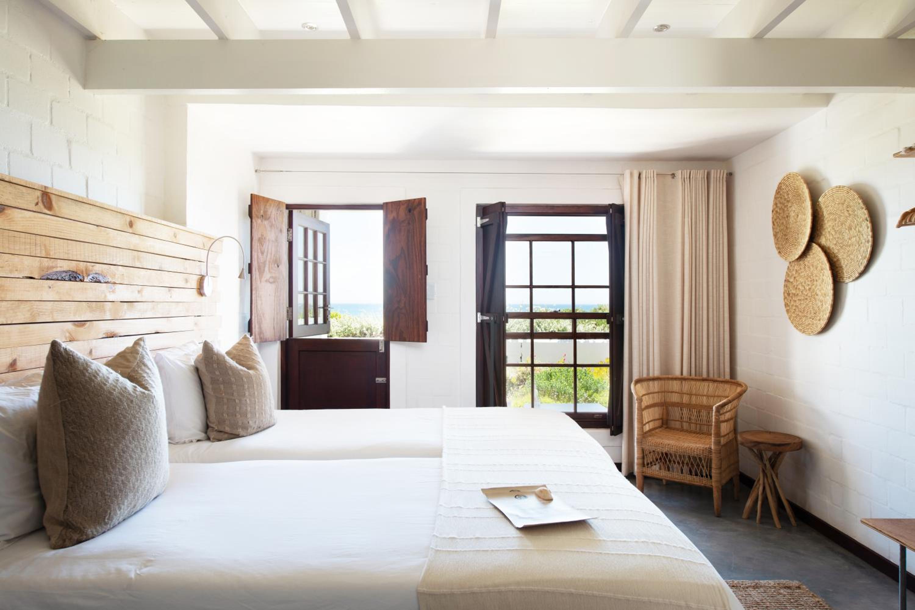 Twin Room with Sea View - Photo 1