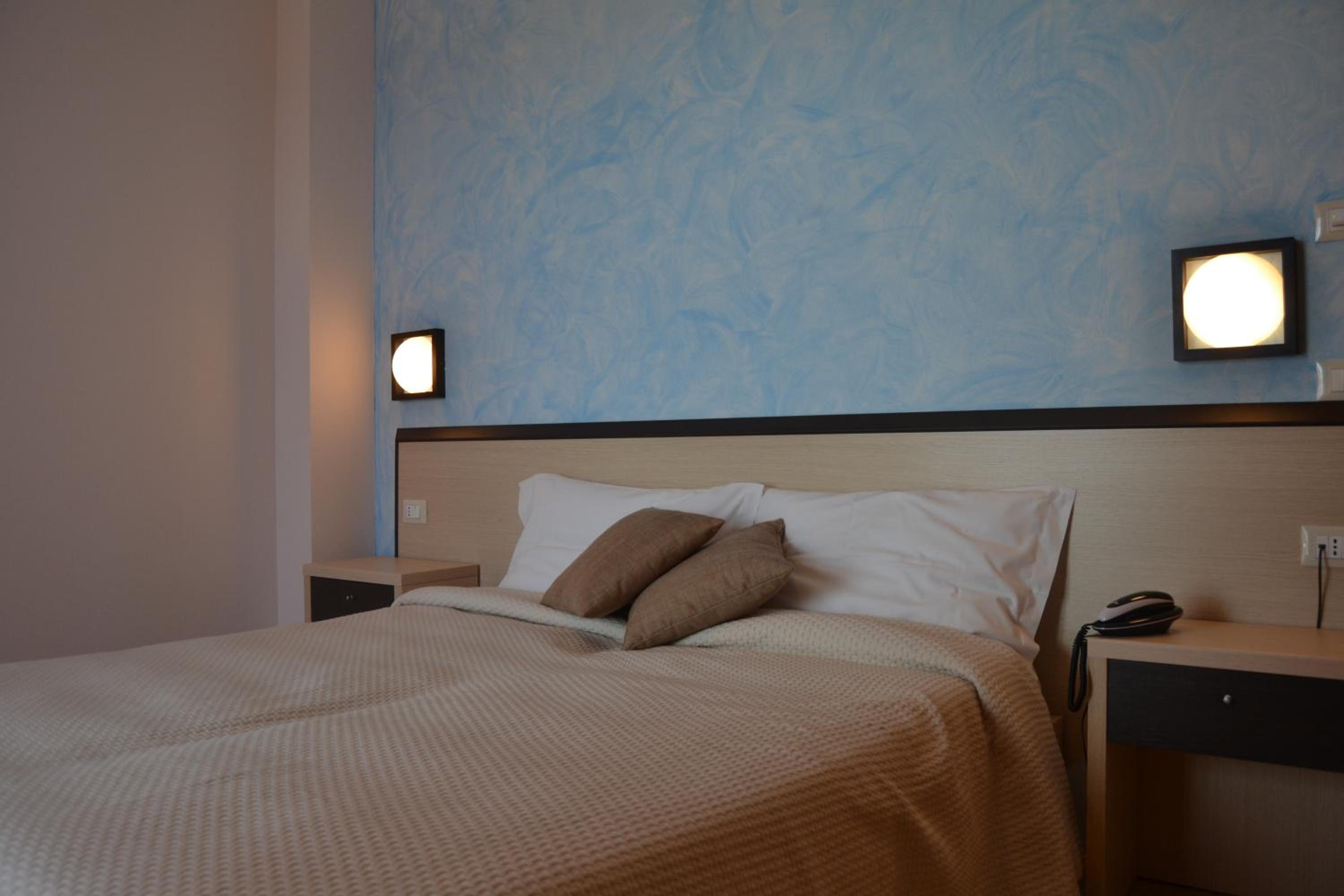 Triple Room photo 1
