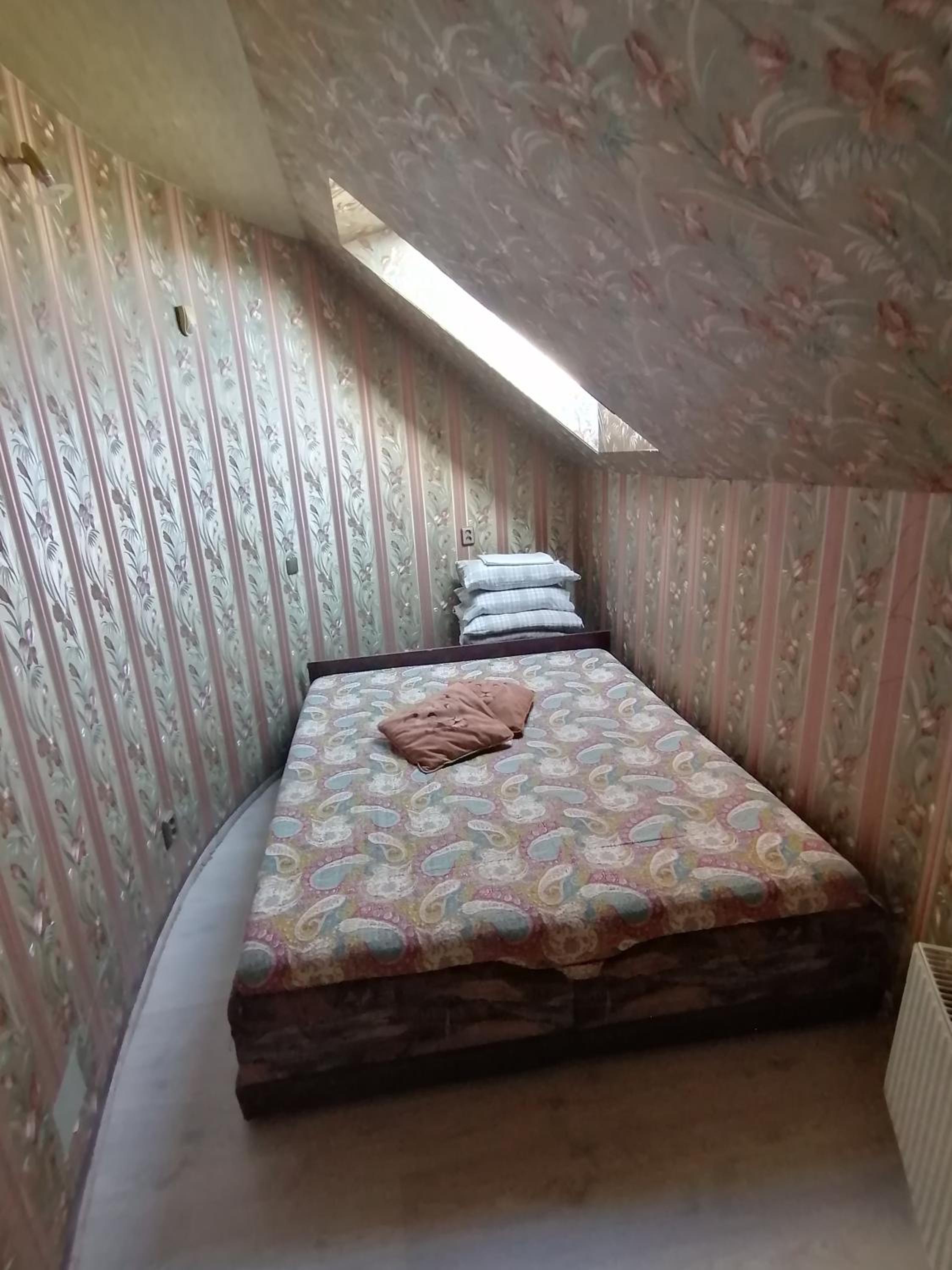 Two-Bedroom Suite - Photo 2