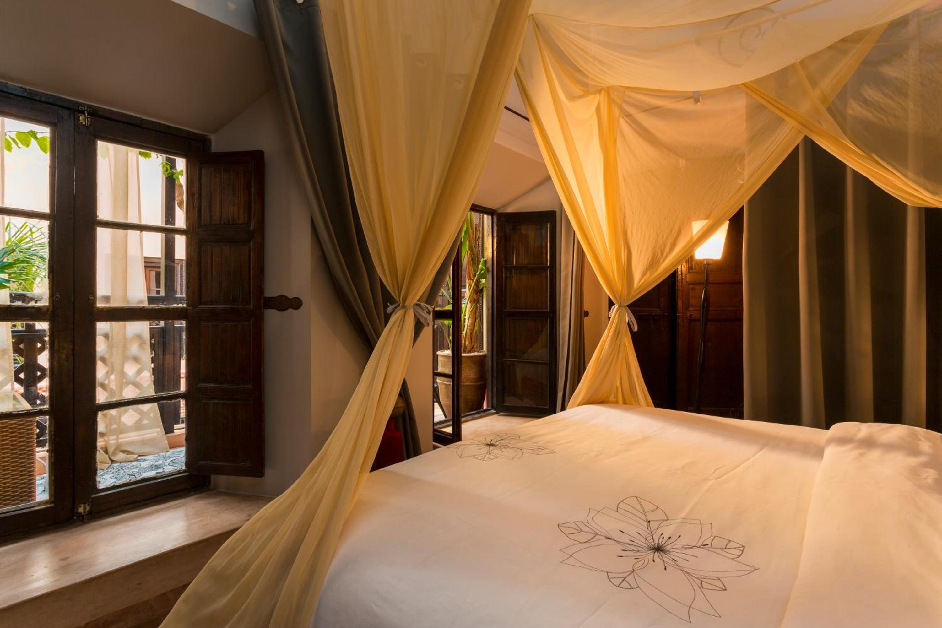 Superior Twin Room - Photo 5