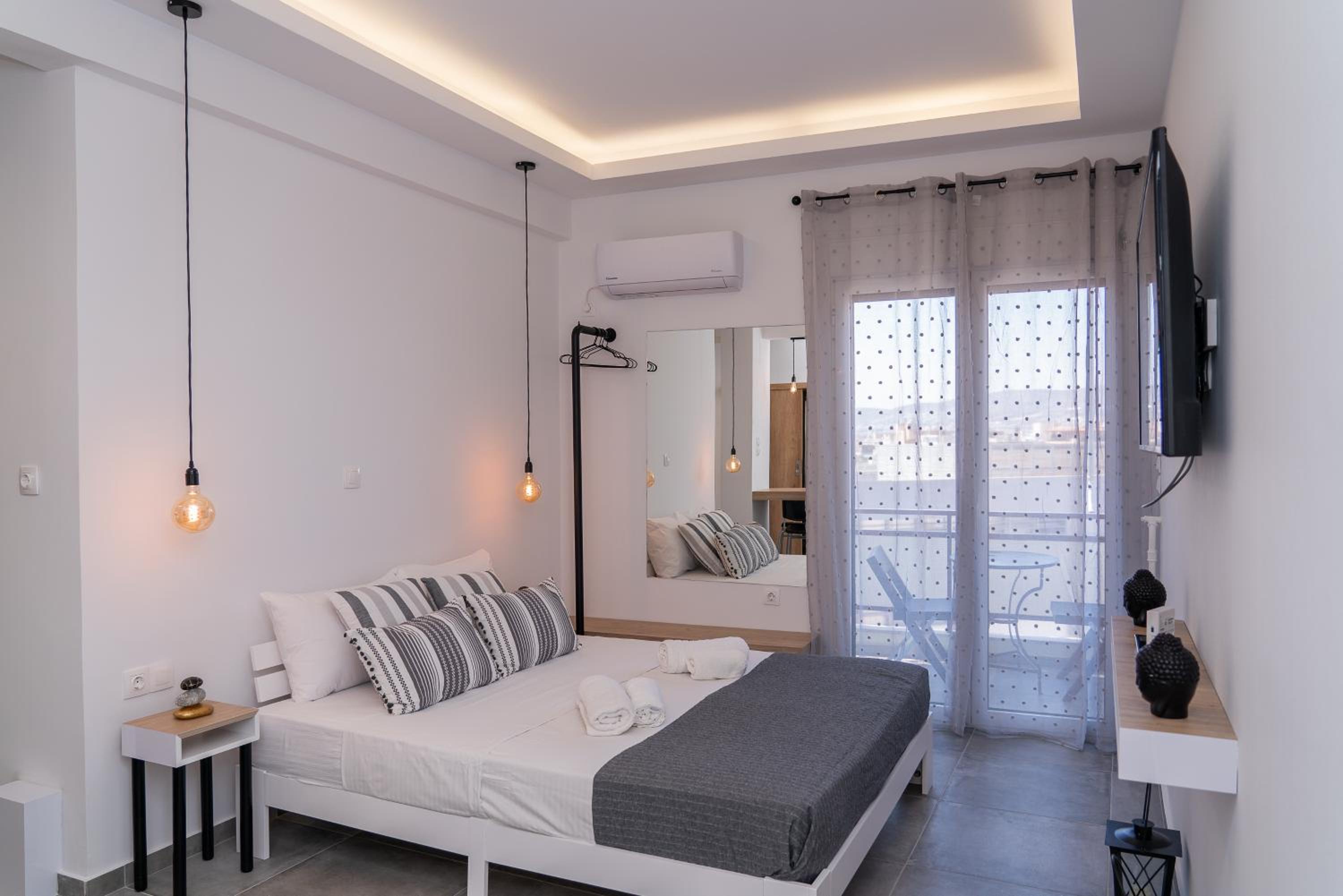Apartment With Shower
