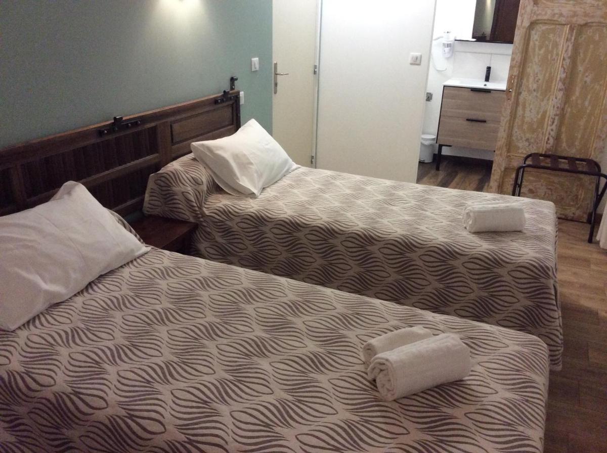 Twin Room with Private Bathroom