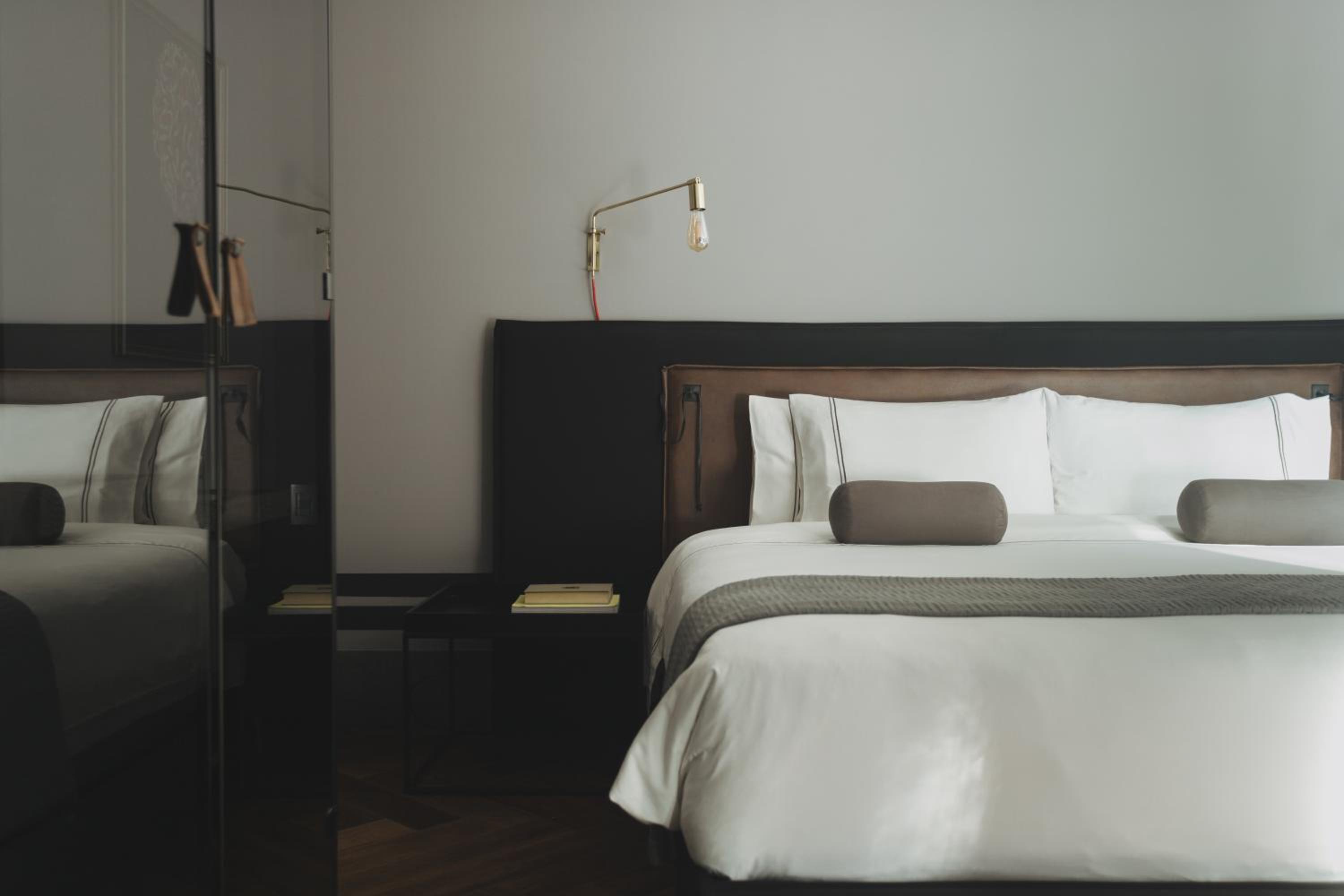 Superior King Room photo 2