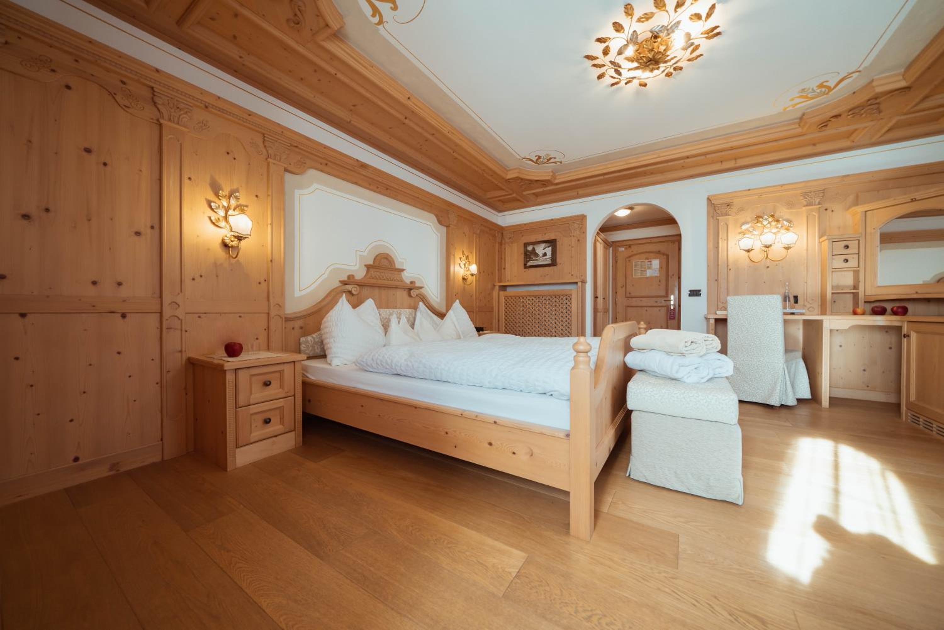 Superior Double Room - Photo 1