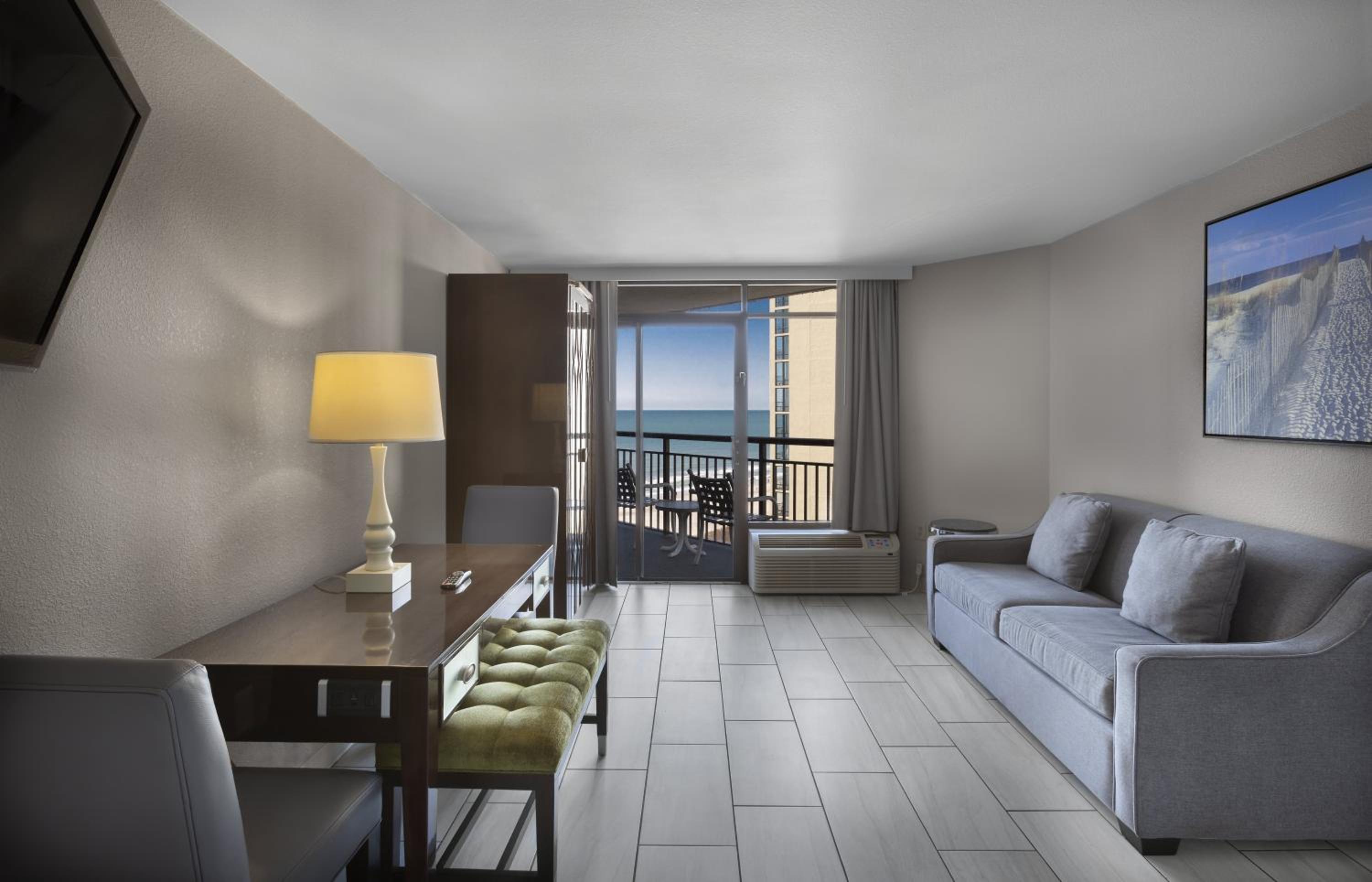Premium One-Bedroom King Suite - Ocean View