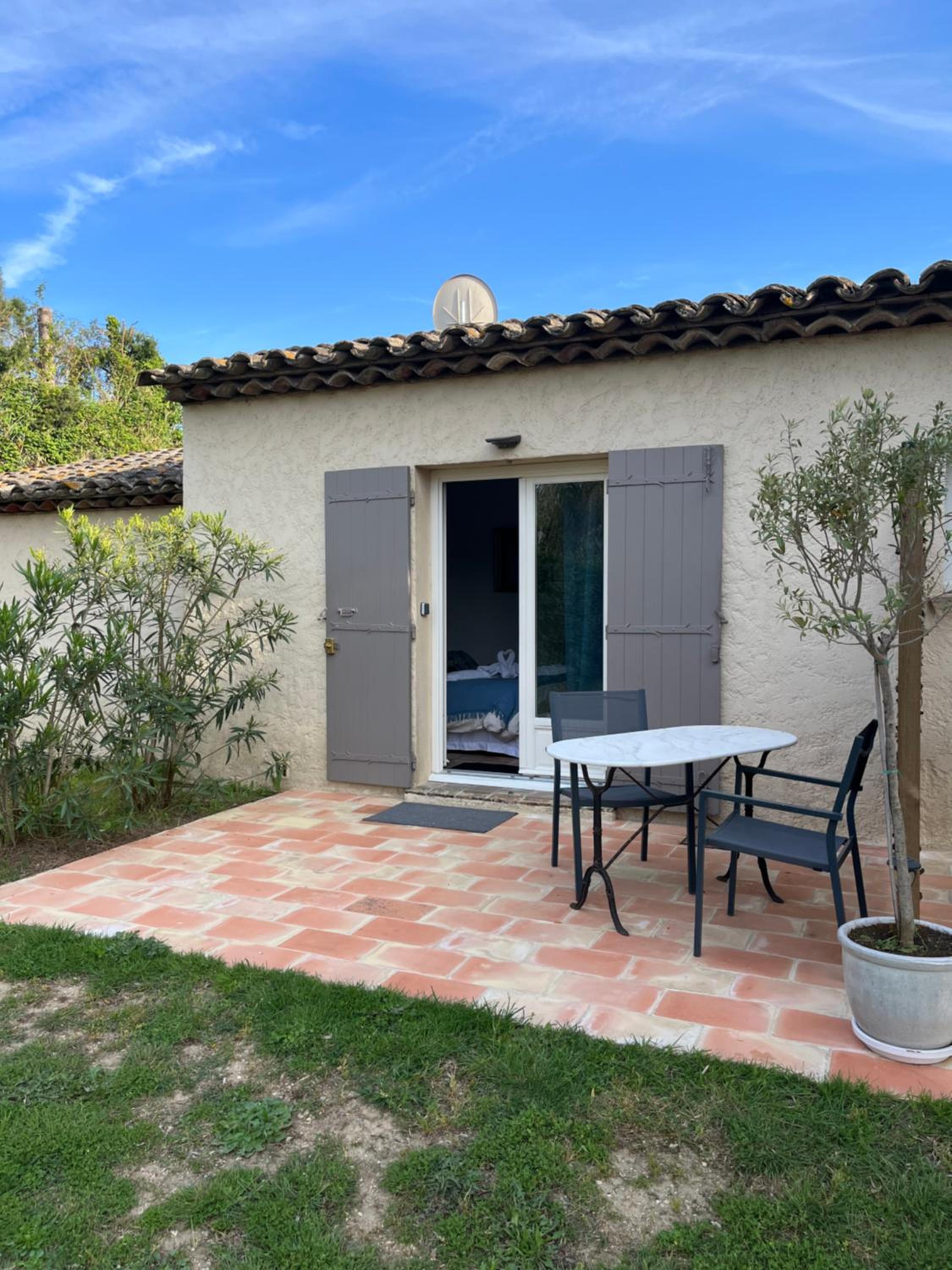 Standard Double Room with Garden View photo 1
